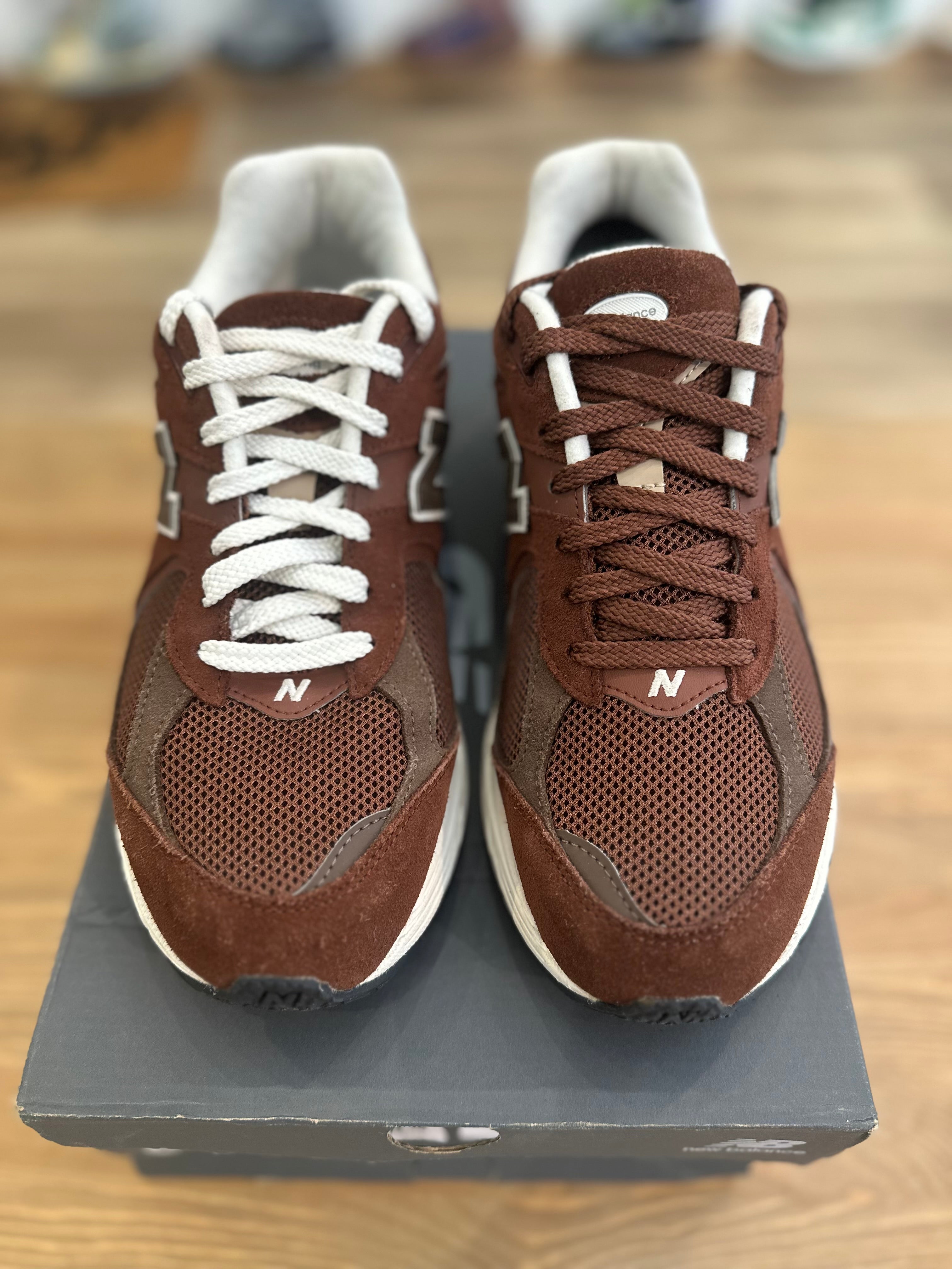 New balance 2002r rich oak dark ( taille 42,5 )