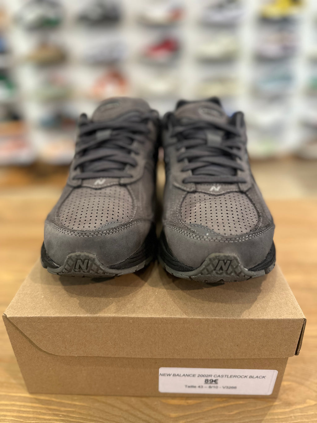 New balance 2002r CASTLEROCK black ( taille 43 )