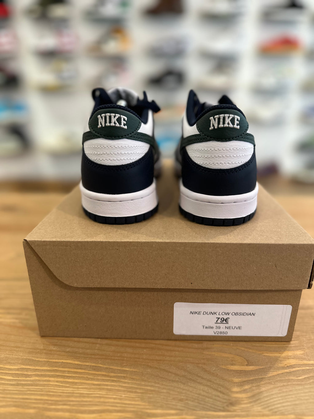 Nike dunk low obsidian ( taille 39 )