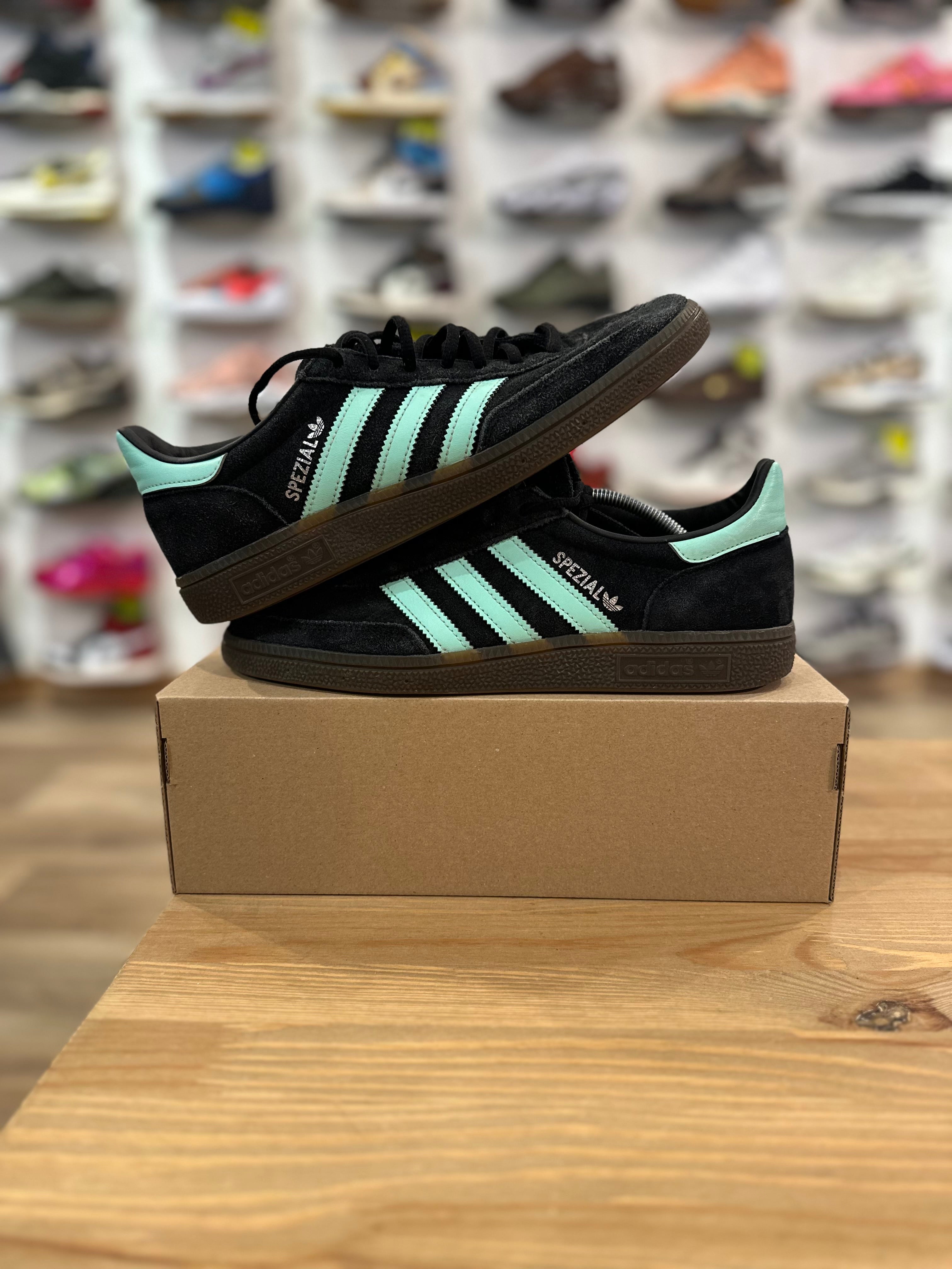 Adidas Spezial black clear mint ( taille 41 1/3 )