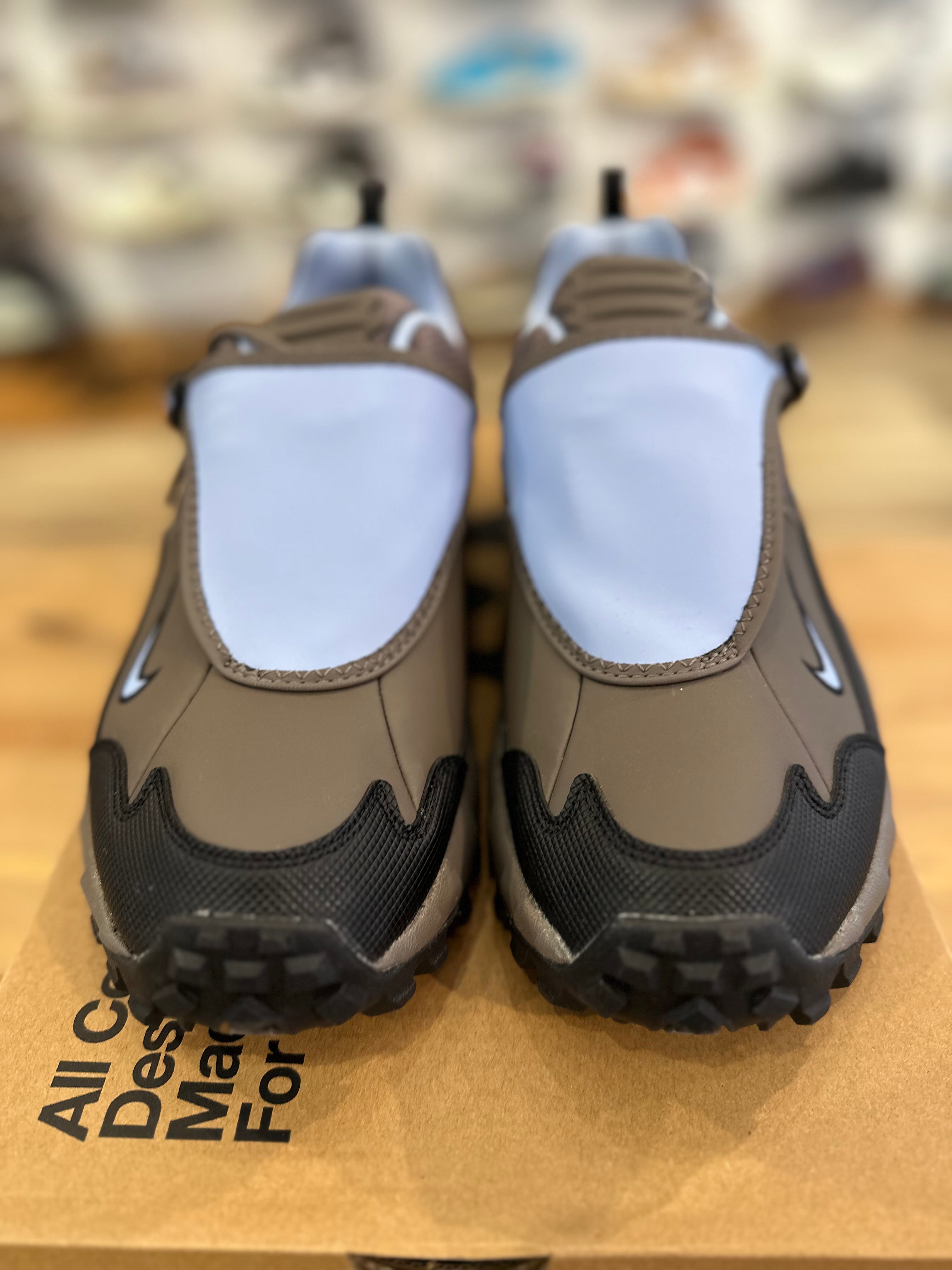 Nike acg air phassad cave stone ( taille 44,5 )