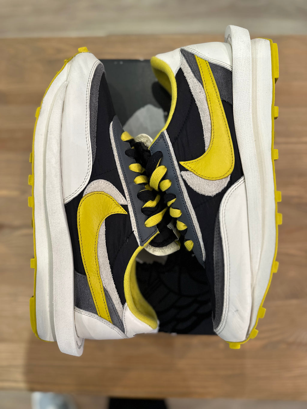 Nike ldwaffle sacai undercover bright yellow ( taille 46 )