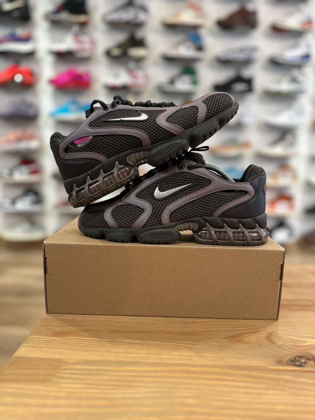 Nike air zoom spiridon cage 2 médium ( taille 40 )