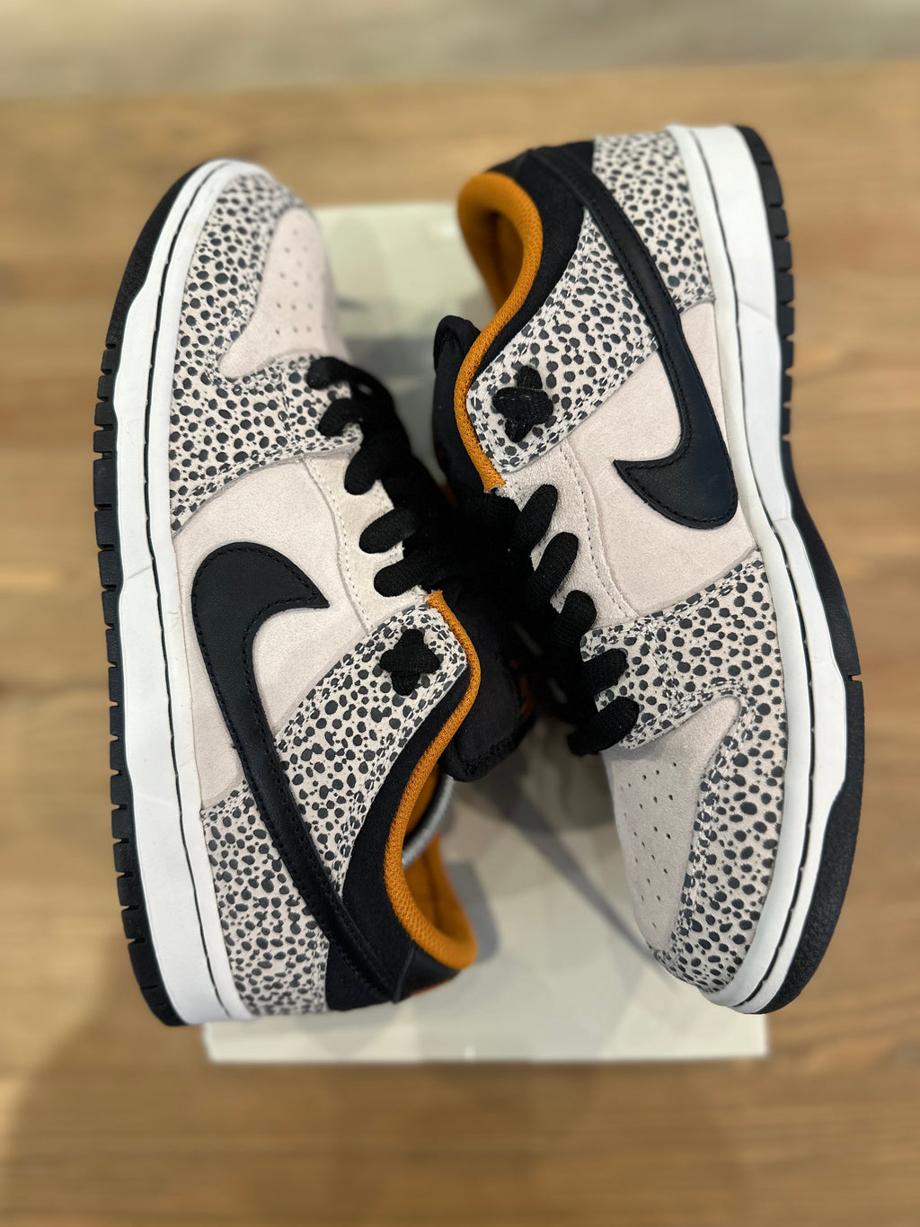 Nike sb dunk low olympic safari ( taille 42 )