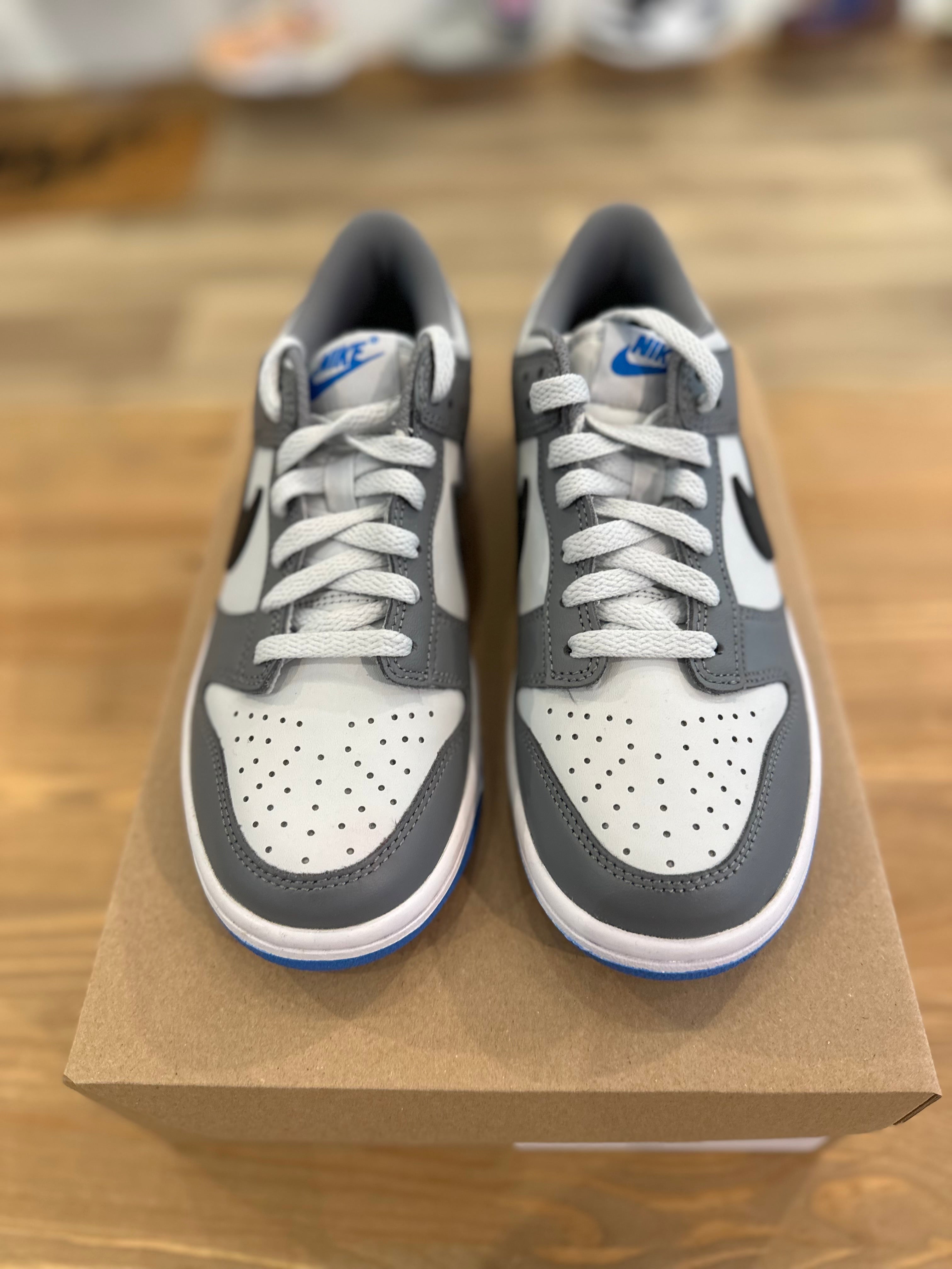 Nike dunk low cool grey ( taille 37,5 )