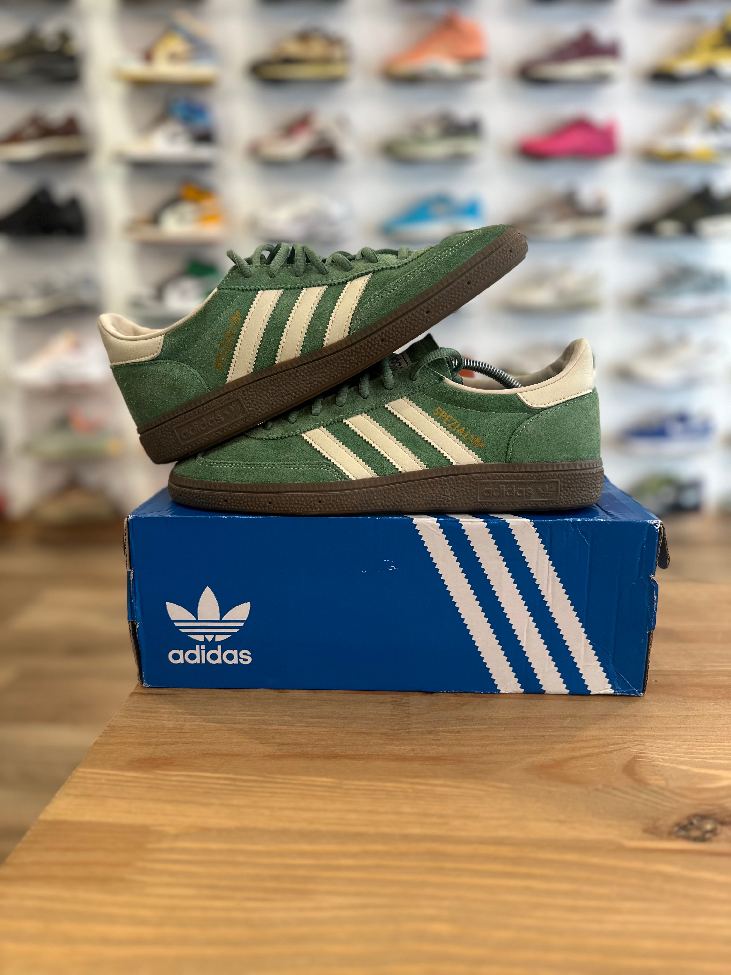 Adidas handball Spezial preloved Green ( taille 41 1/3 )