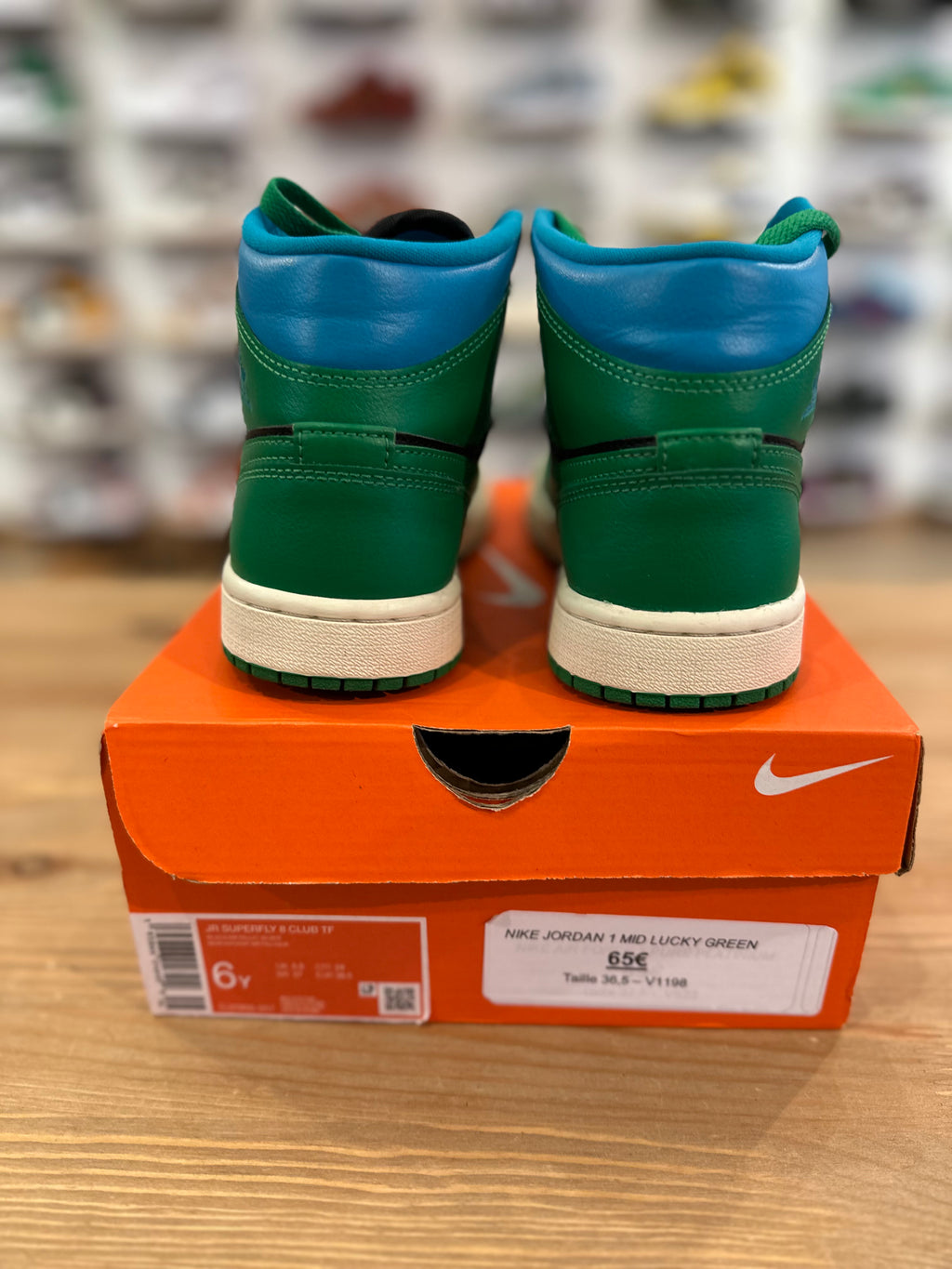 Nike Jordan 1 mid lucky Green