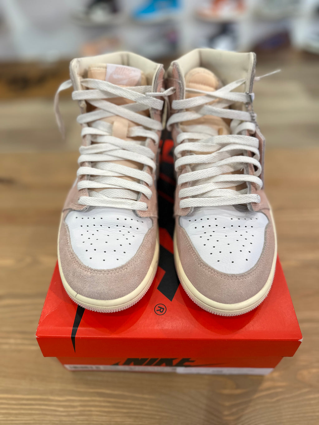 Nike Jordan 1 high washed pink ( taille 41 )