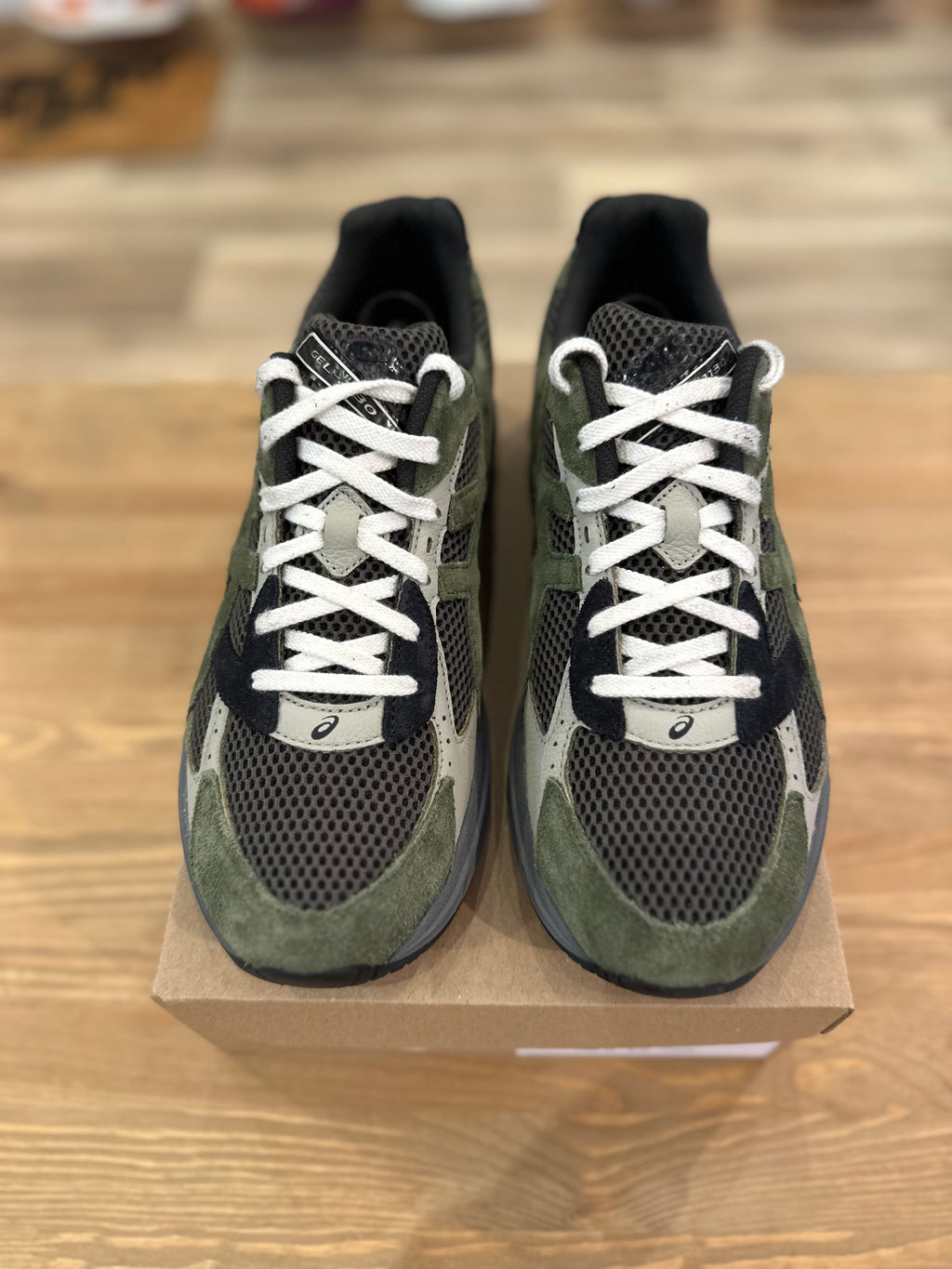 Asics gel1130 olive Green ( taille 44 )