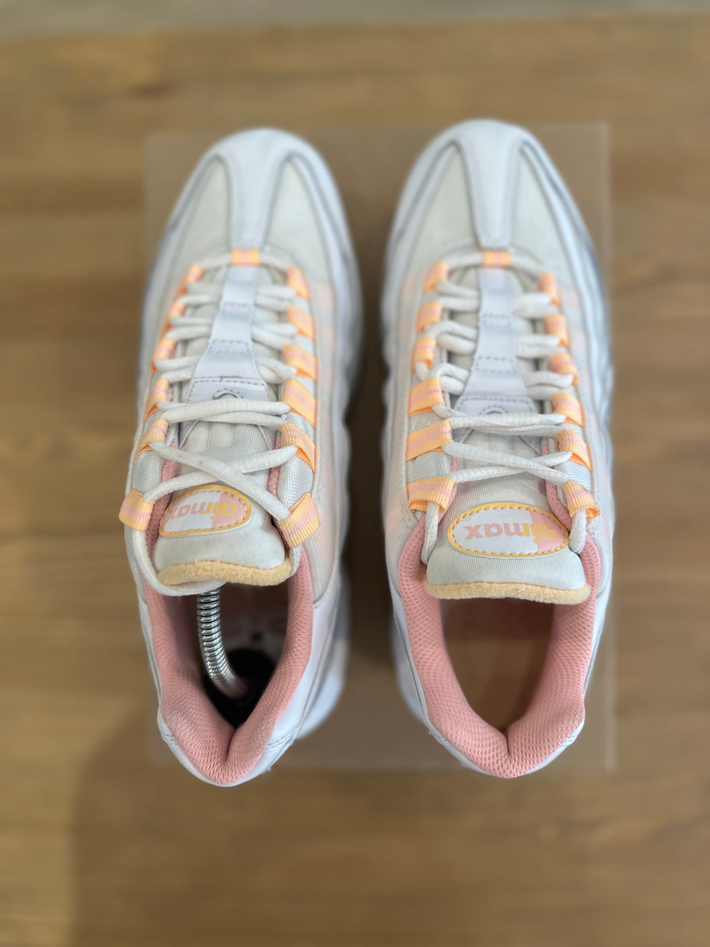 Nike air Max 95 melon tint ( taille 39 )