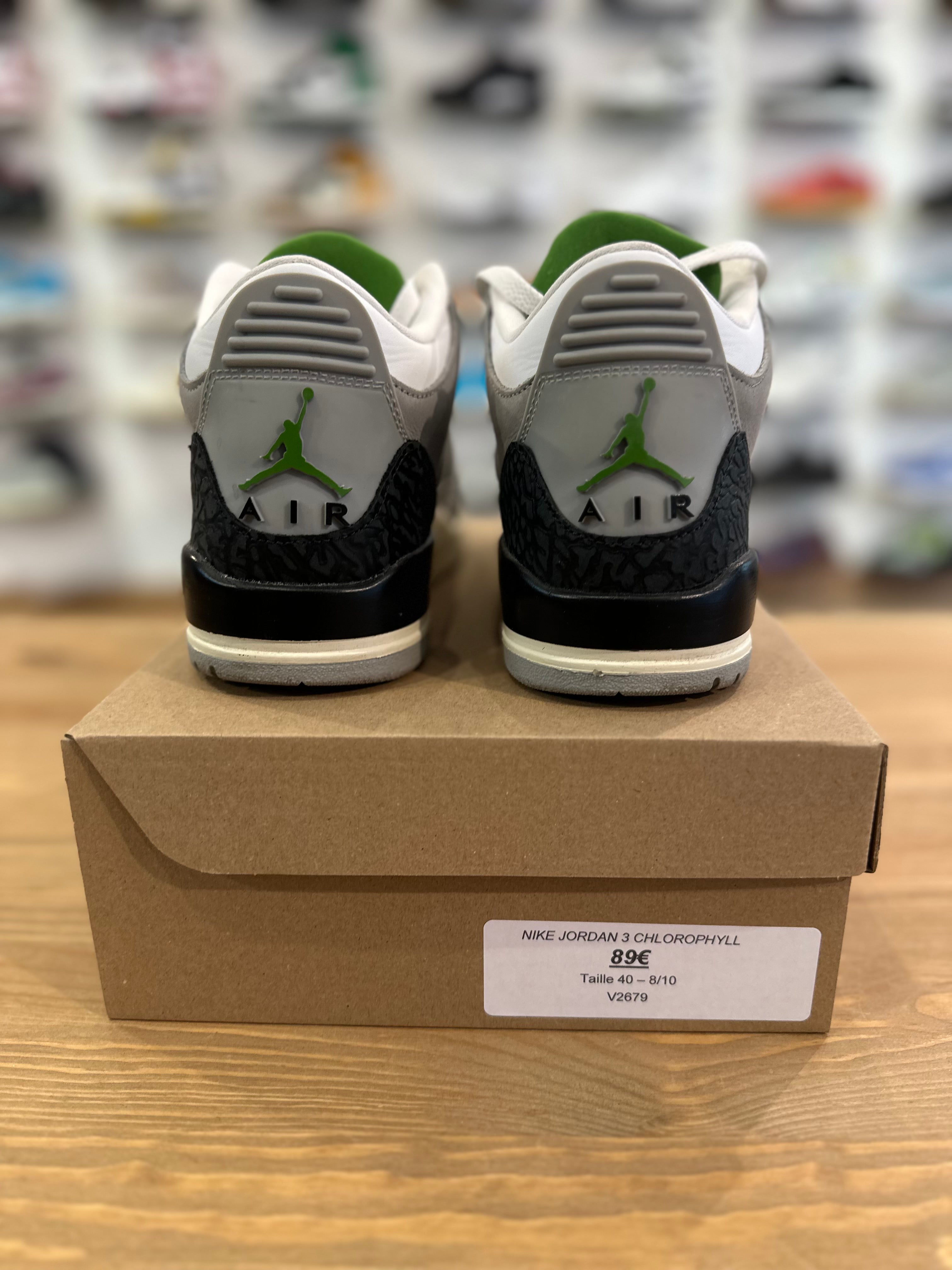 Nike Jordan 3 rétro chlorophyll ( taille 40 )