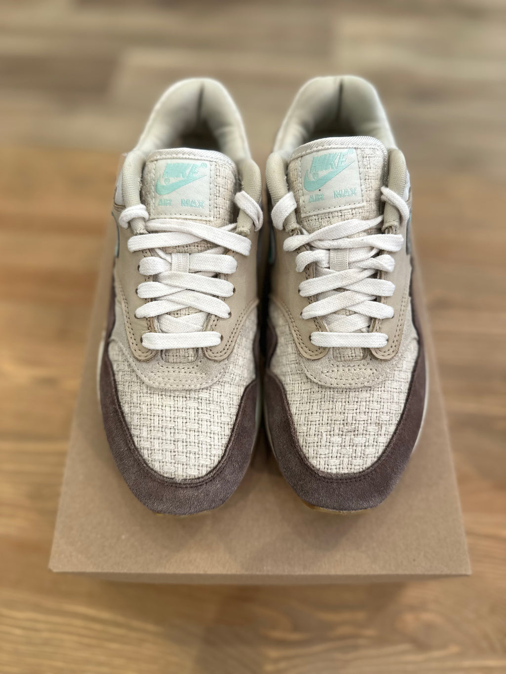 Nike air Max 1 crêpe hemp ( taille 38 )