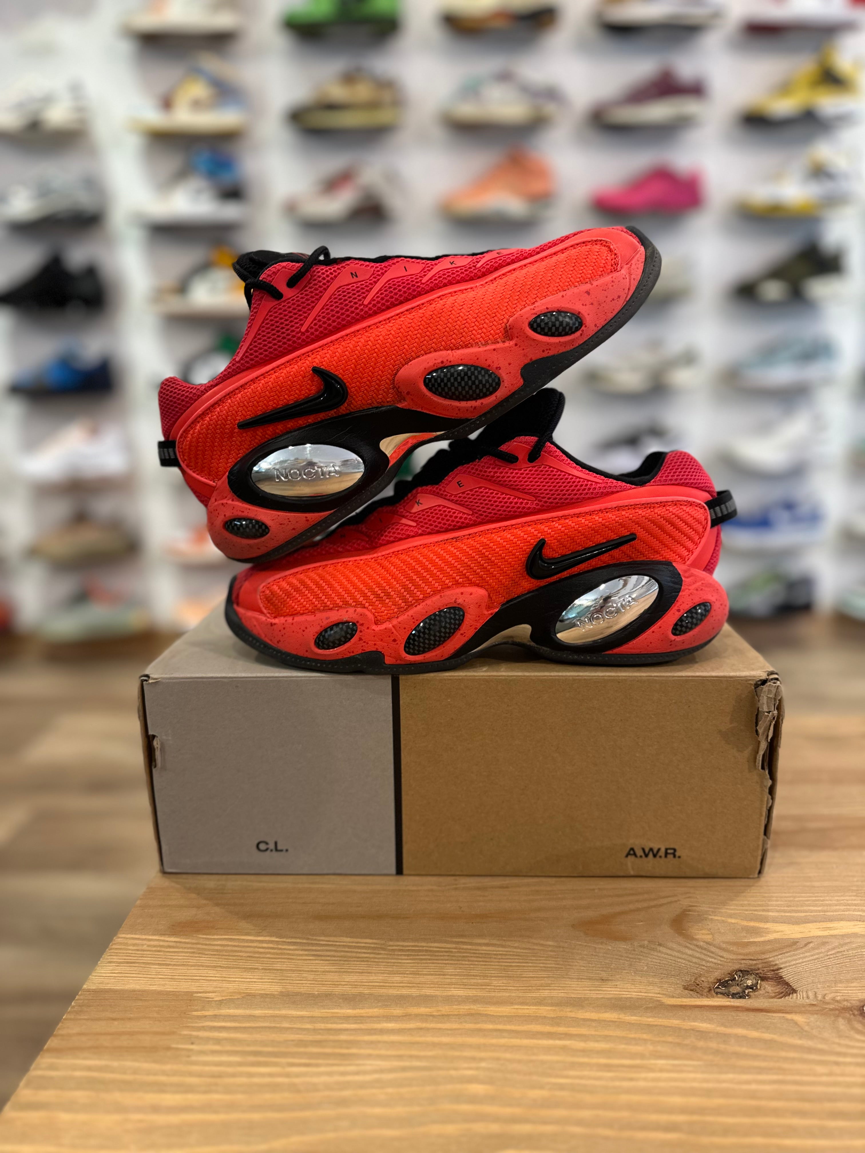 Nike nocta glide bright crimson ( taille 42,5 )