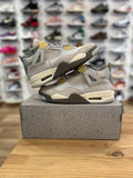 Nike Jordan 4 rétro photon dust ( taille 40,5 )