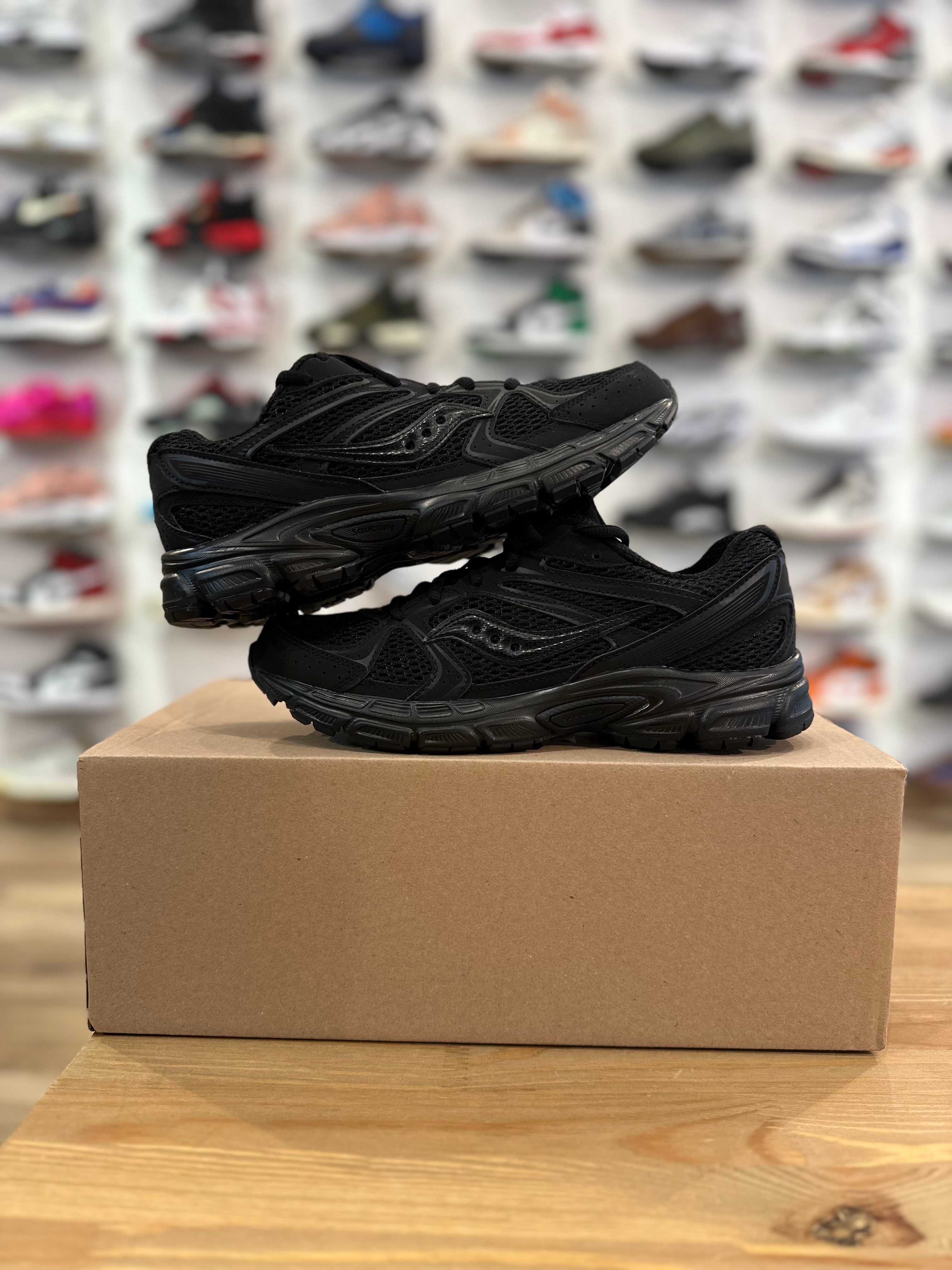 Saucony ride millenium black ( taille 40 )