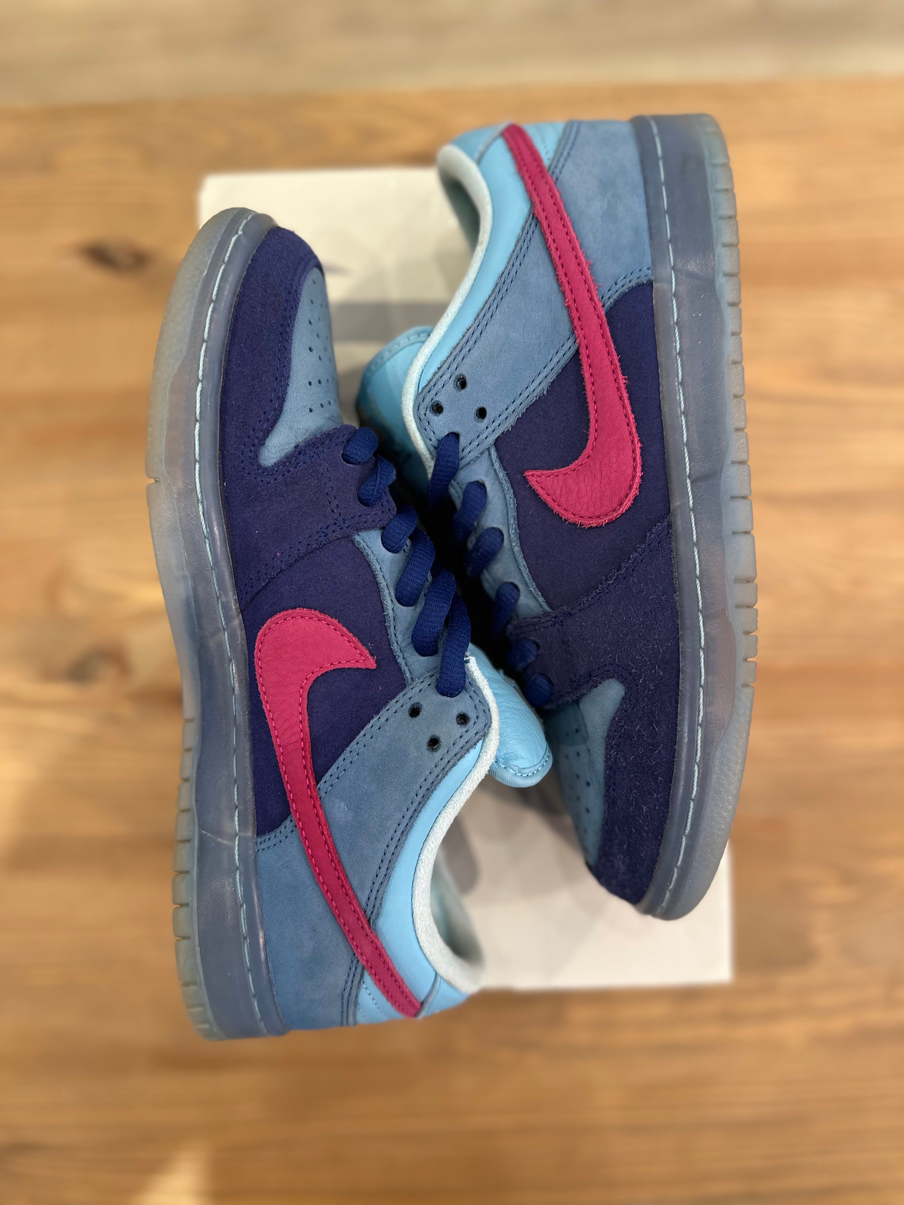 Nike sb dunk low run the jewels