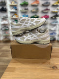 Asics gel 1130 oyster white ( taille 42,5 )