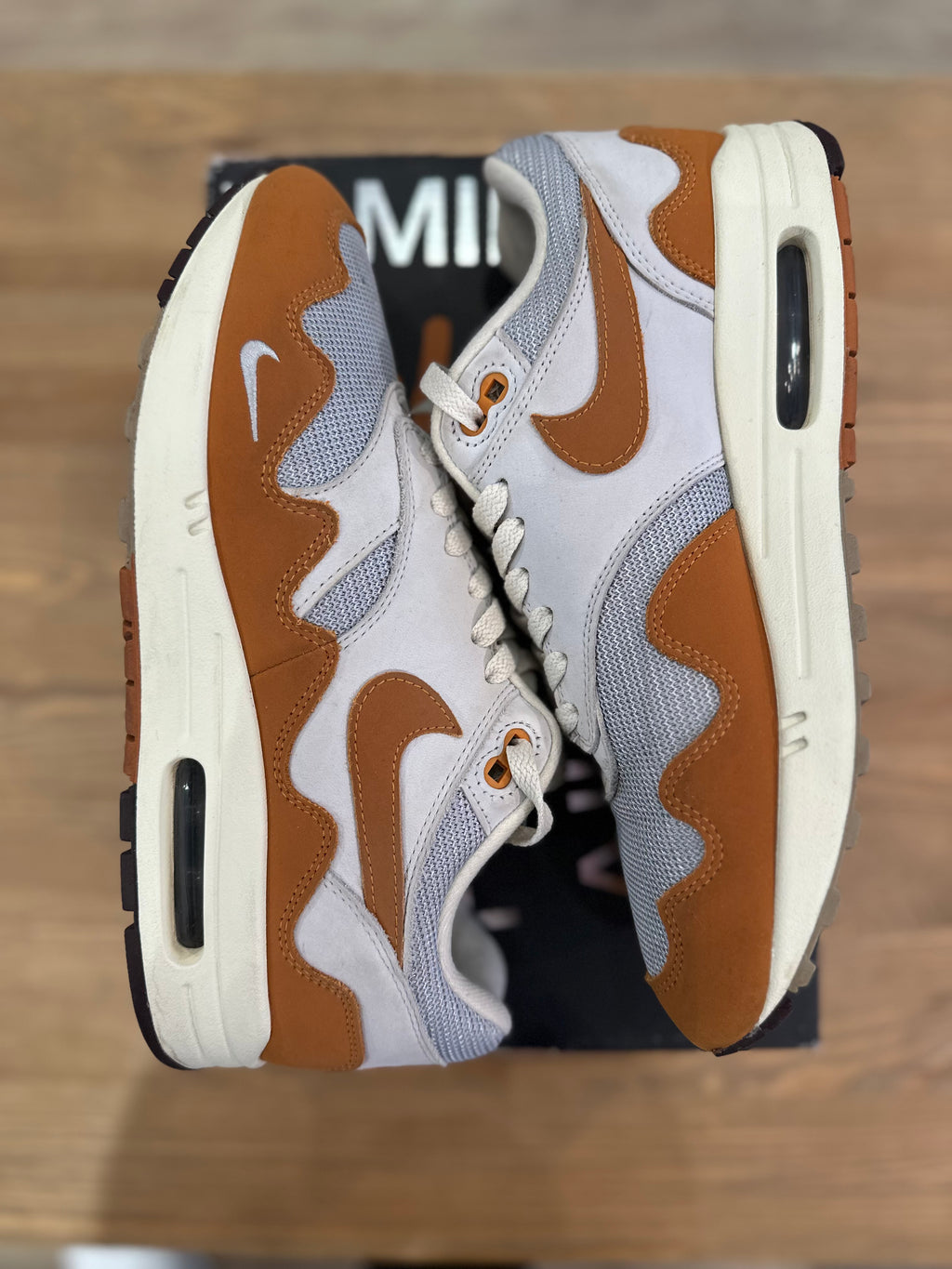 Nike air Max 1 Patta monarch ( taille 43 )