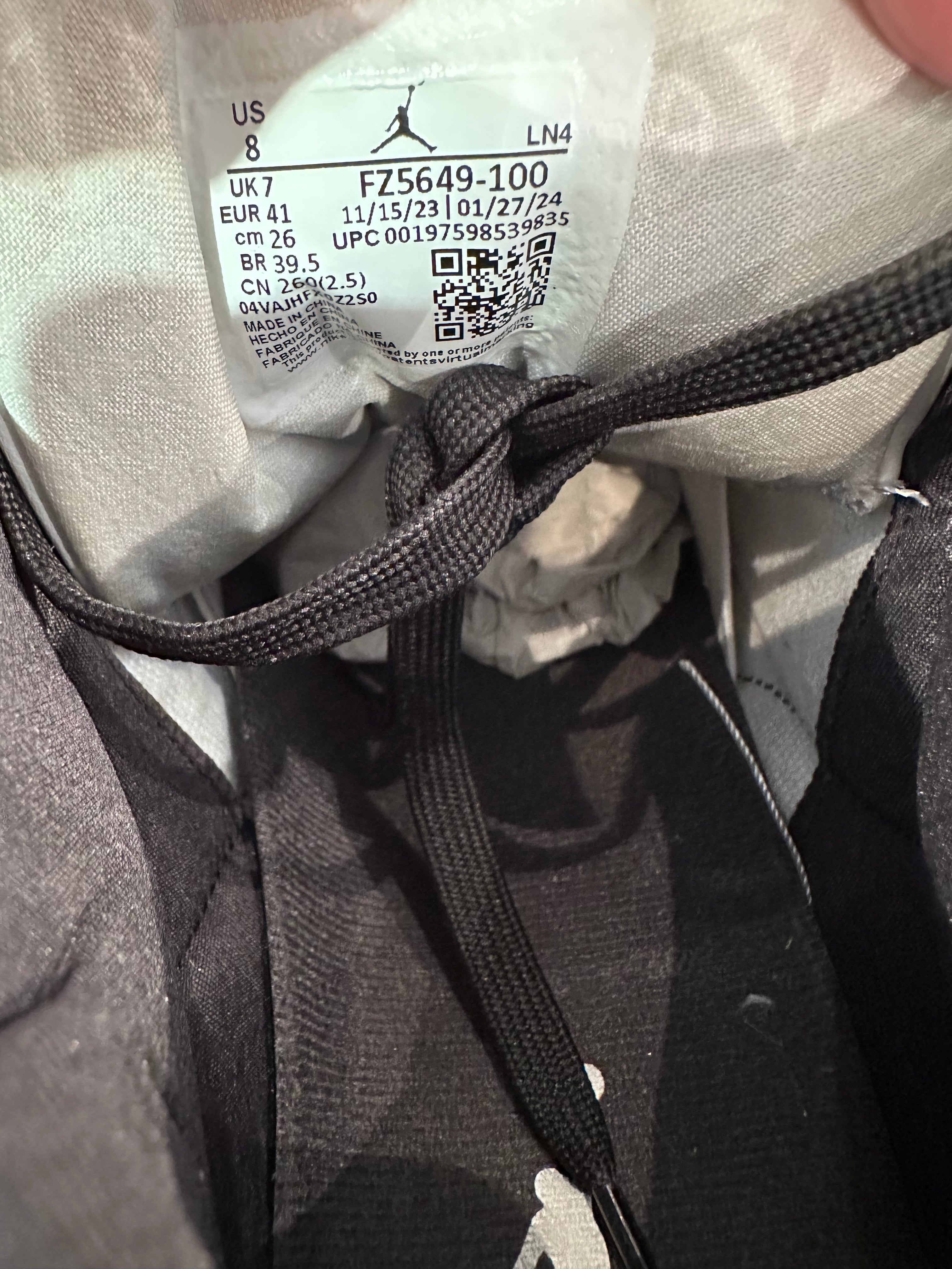 Nike Jordan 3 quai 54 ( taille 41 )
