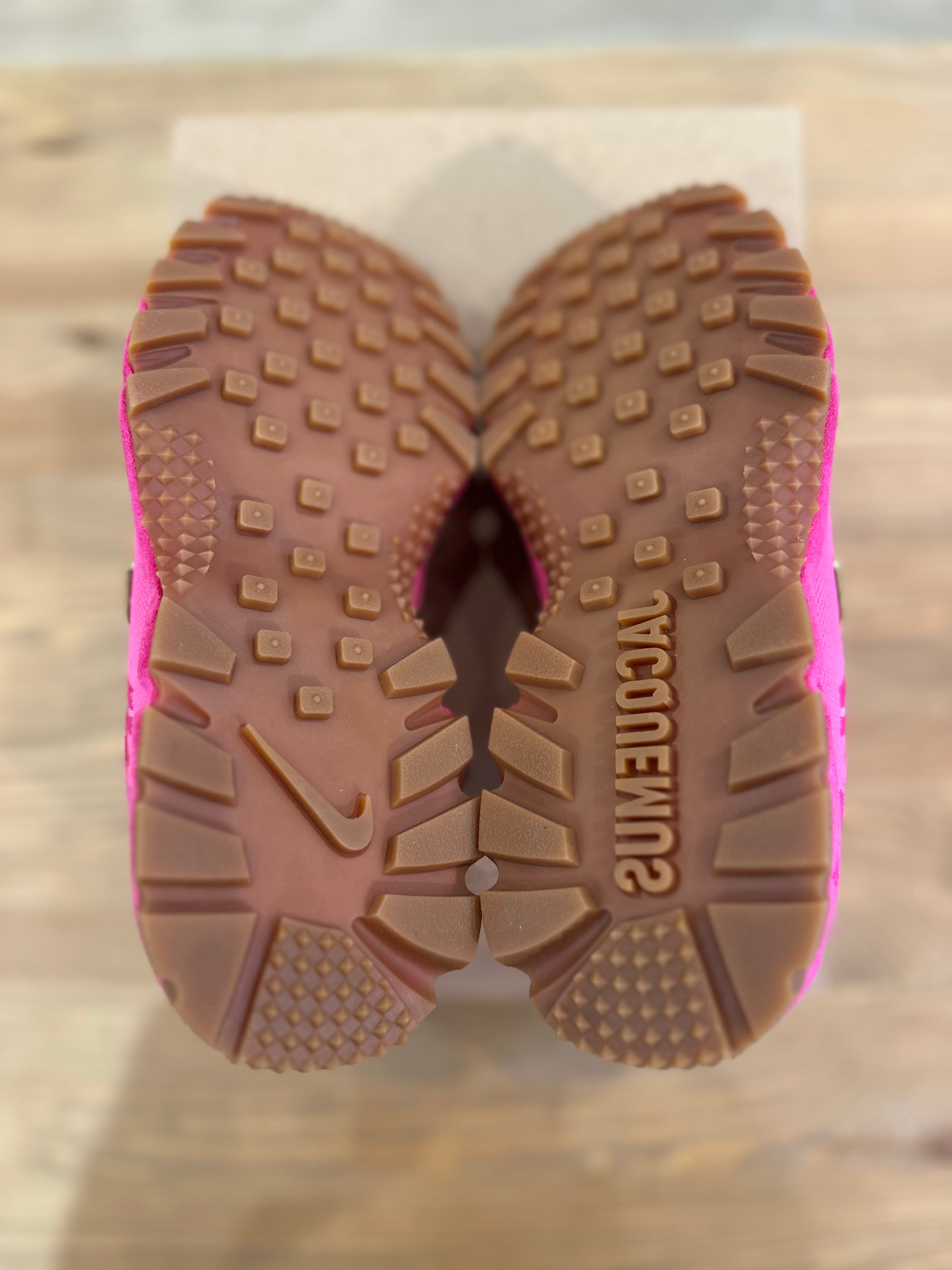 Nike air humara jacquemus pink ( taille 37,5 )