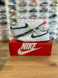 Nike dunk low Green noise ( taille 41 )