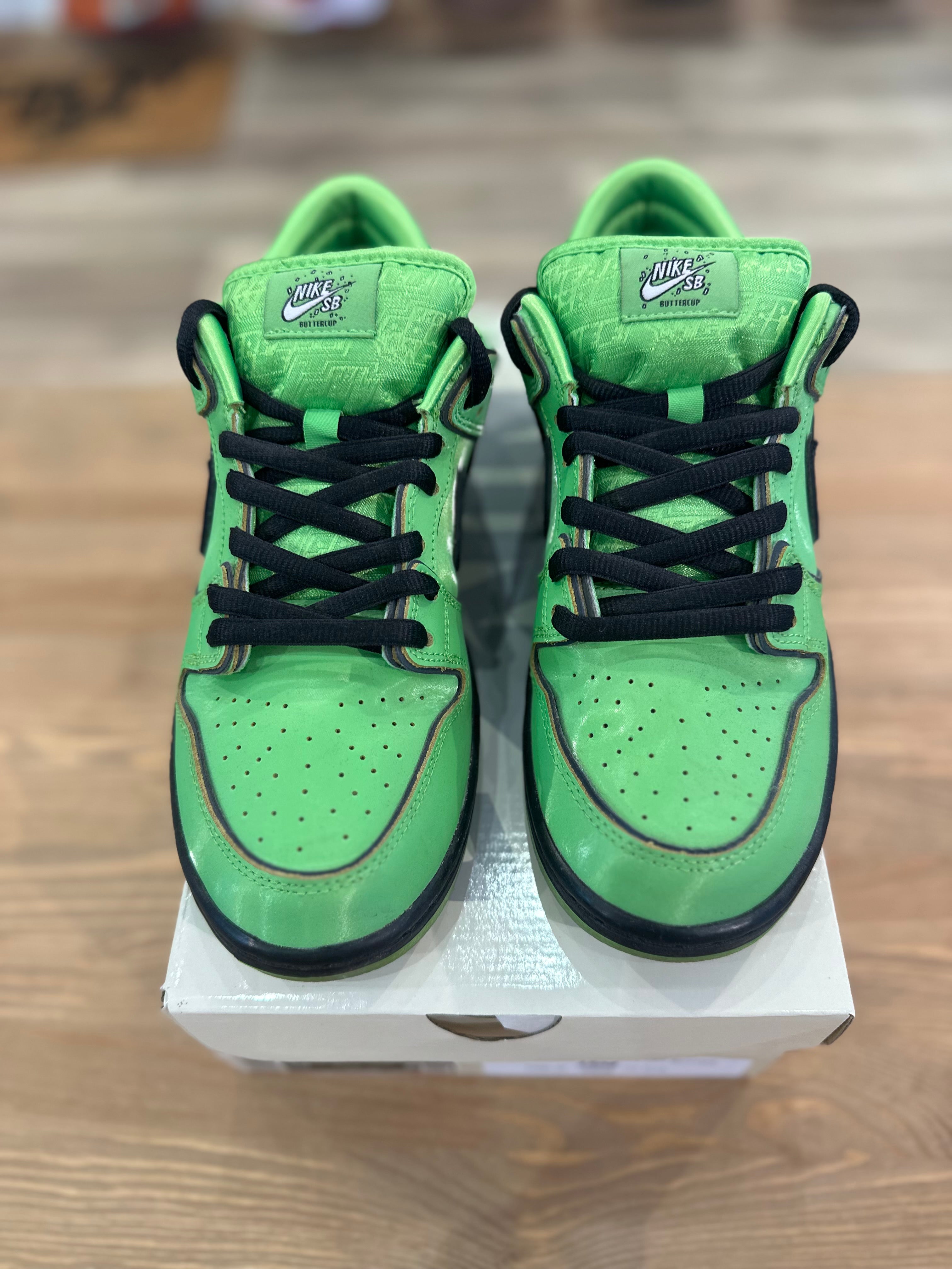 Nike sb dunk low powerpuff buttercup ( taille 42 )
