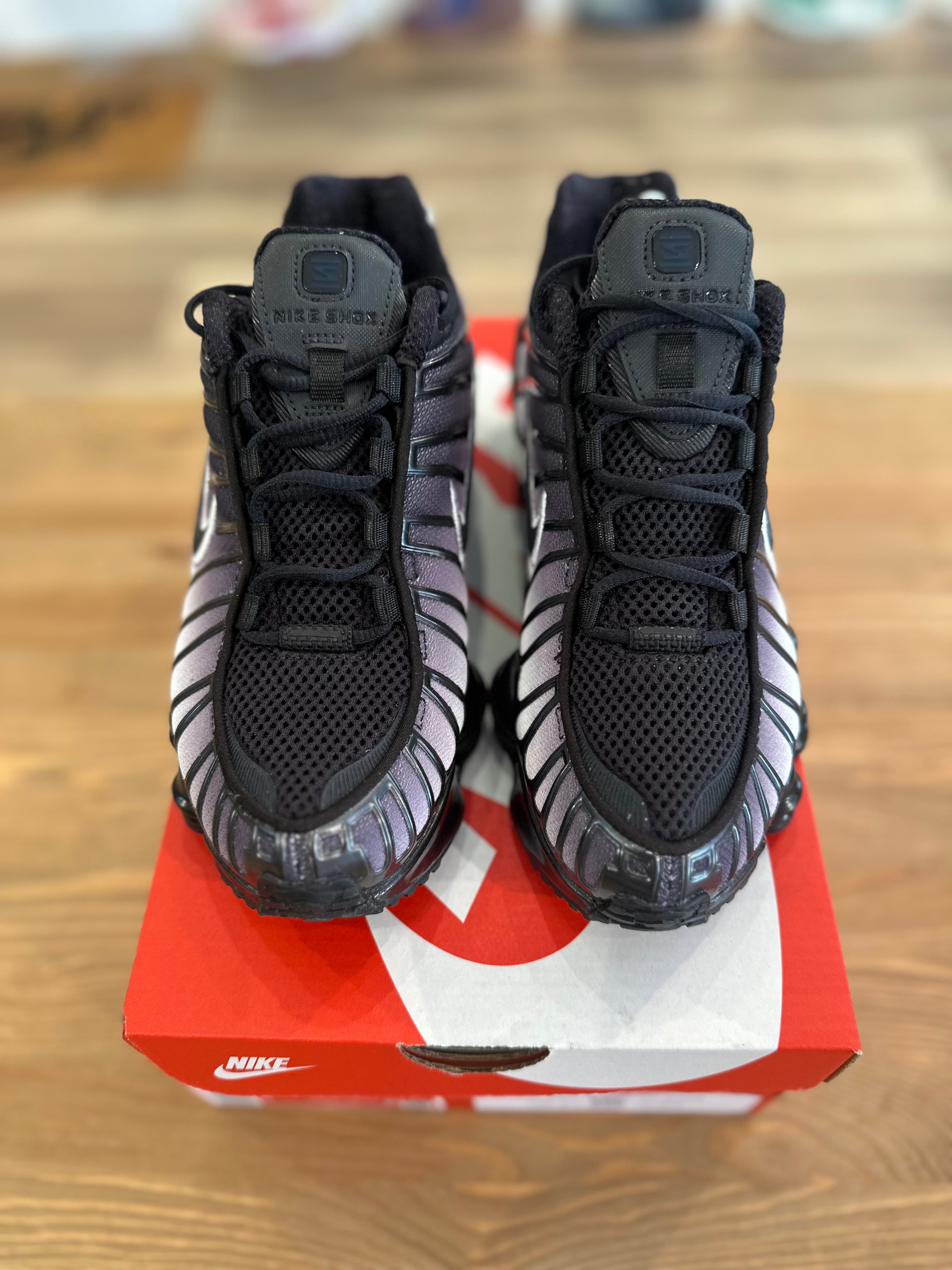 Nike shox TL fade off black ( taille 37,5 )
