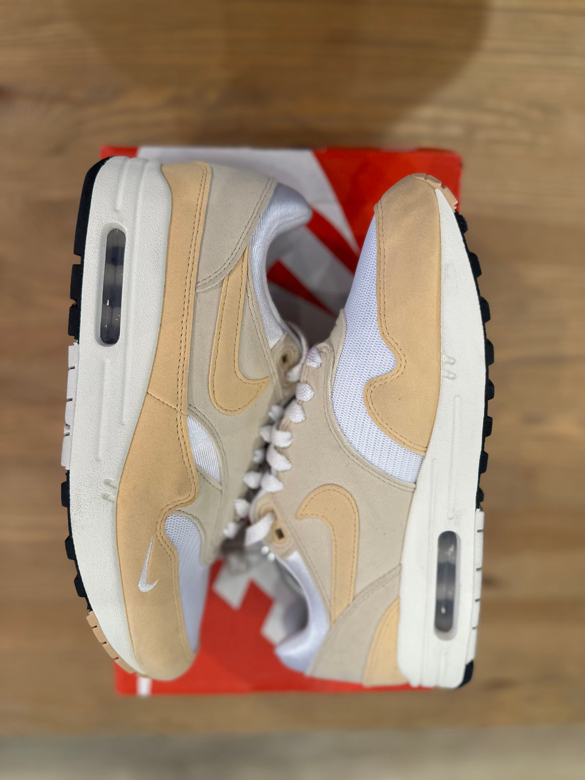 Nike air Max 1 lt orewood ( taille 40 )