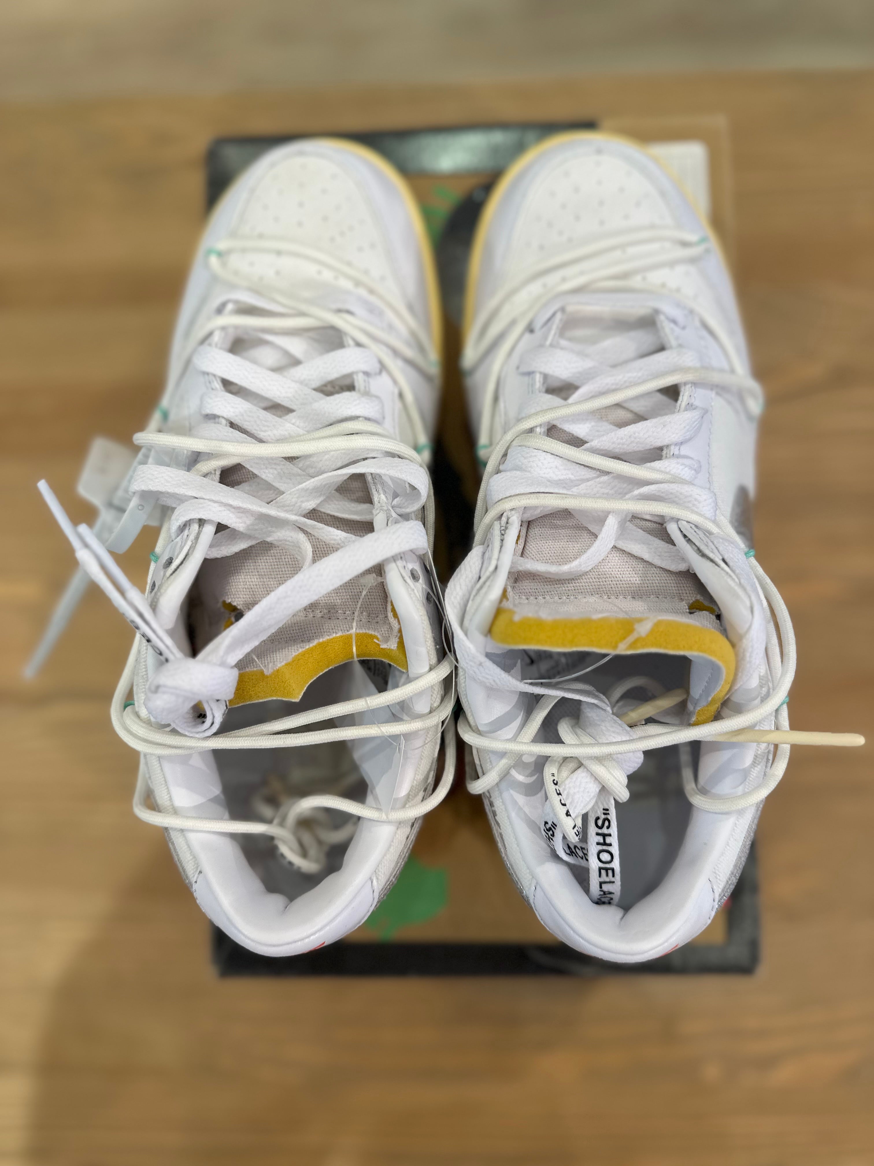 Nike dunk low off White lot 1 White Silver ( taille 41 )