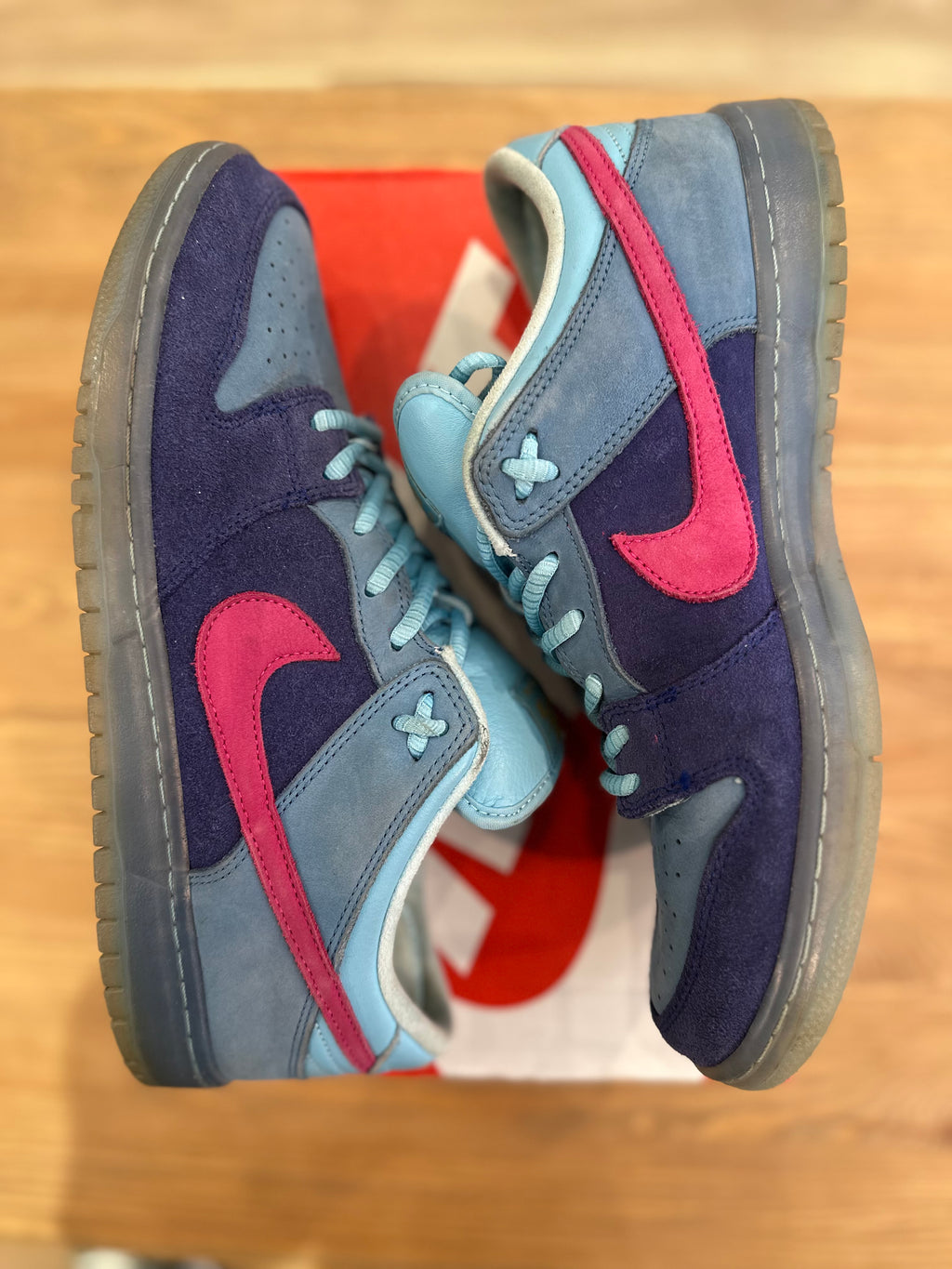 Nike sb dunk low run the jewels ( taille 44,5 )