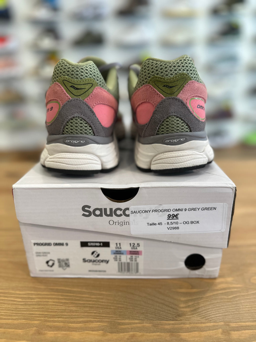 Saucony progrid omni 9 grey Green ( taille 45 )