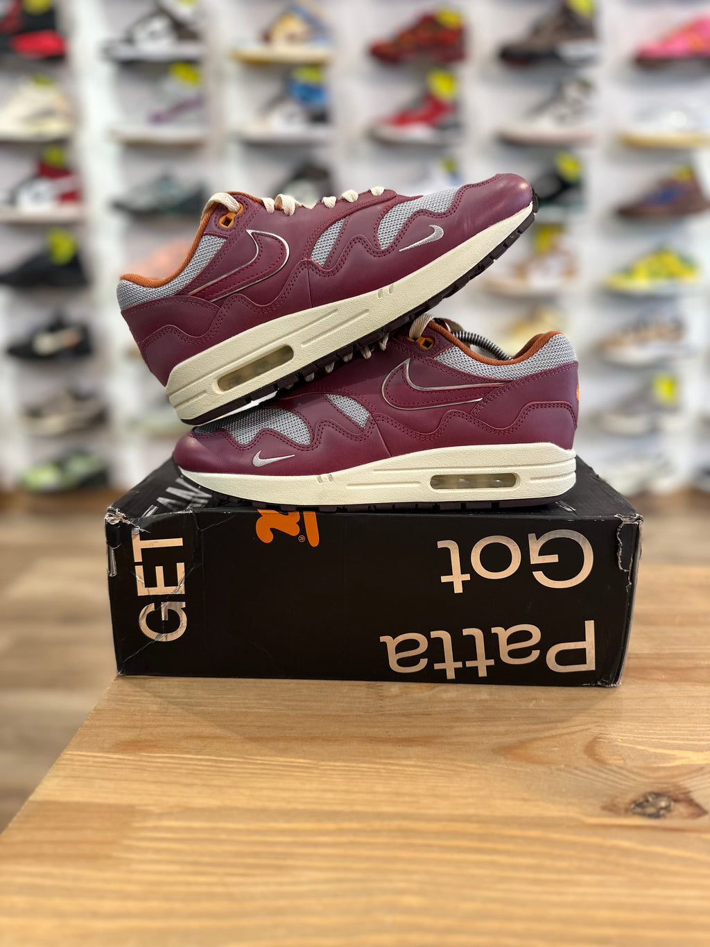 Nike air Max 1 Patta rush maroon ( taille 40 )