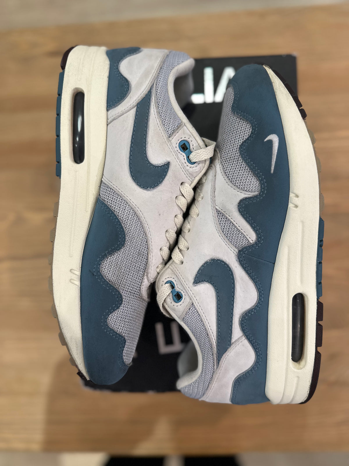 Nike air Max 1 Patta Aqua noise ( taille 43 )