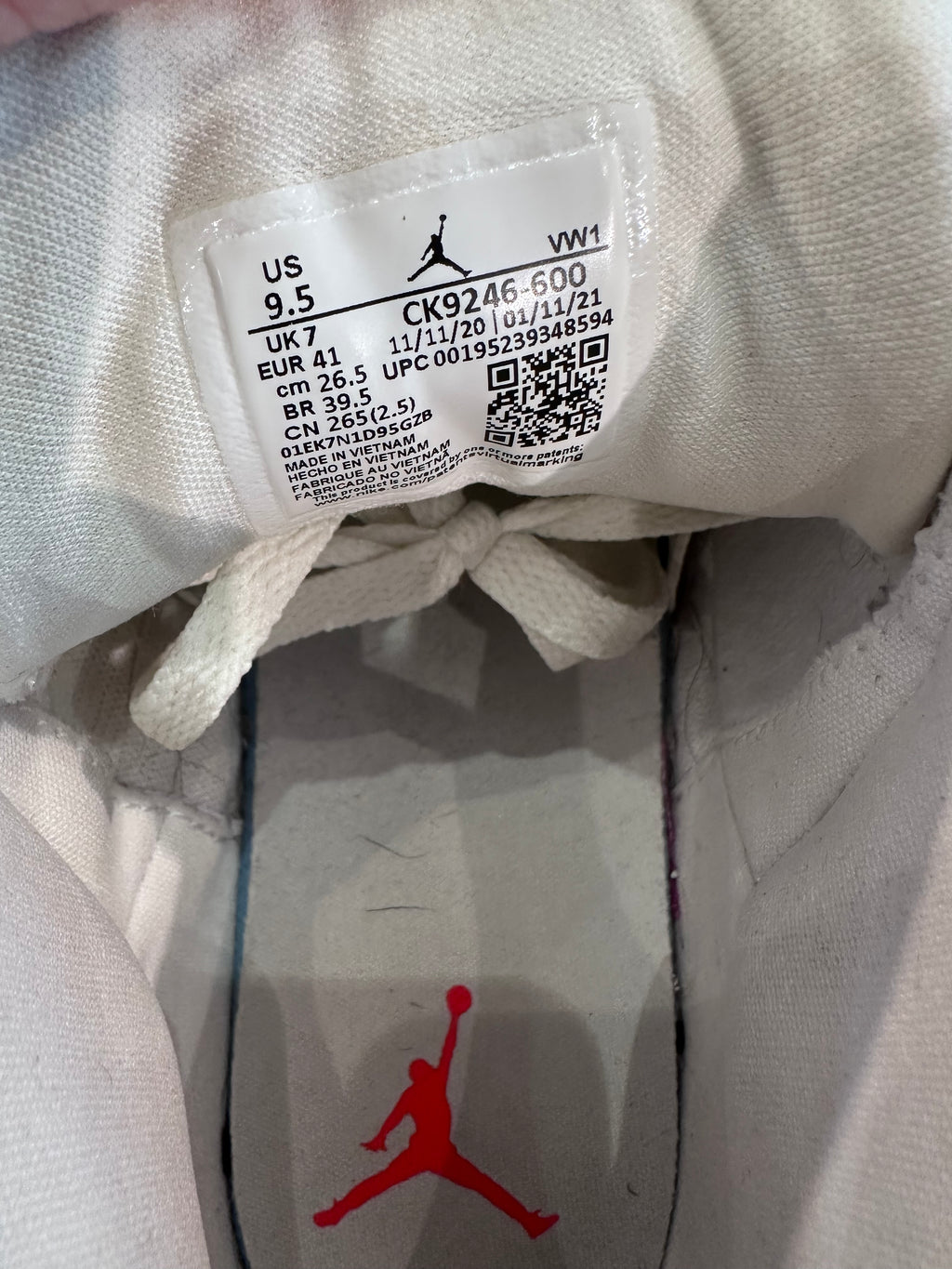 Nike Jordan 3 rust pink ( taille 41 )