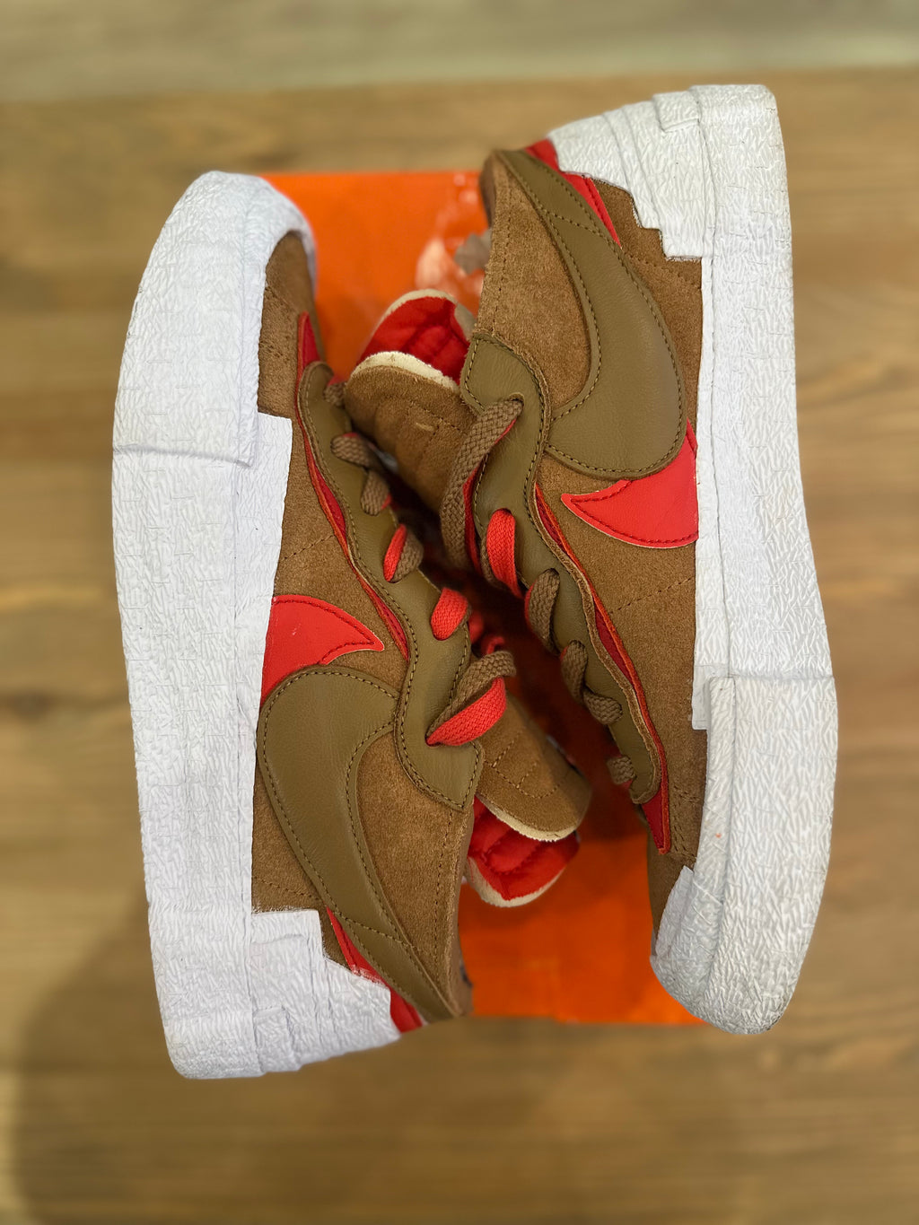 Nike blazer low sacai british tan ( taille 44 )
