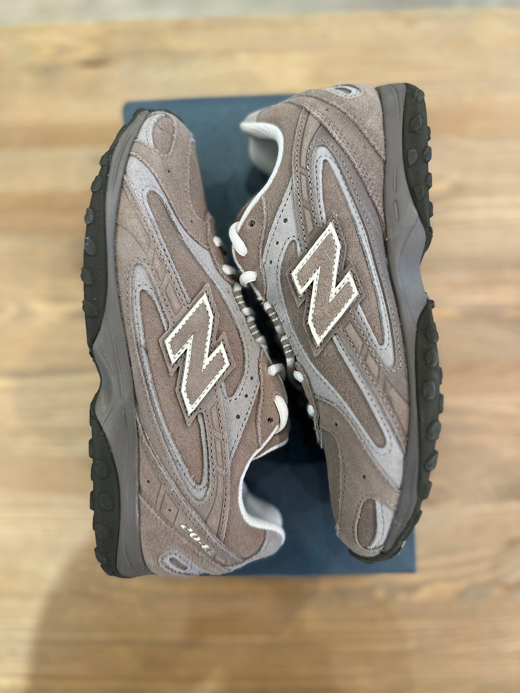 New balance 204L mushroom ( taille 38 )