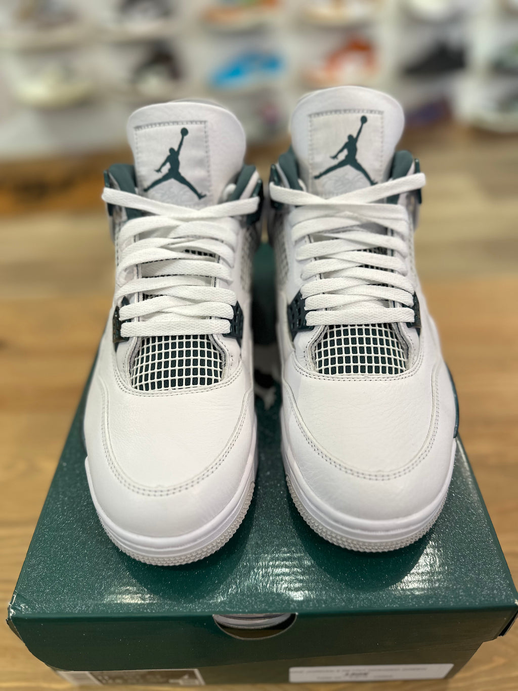 Nike Jordan 4 rétro oxidized Green ( taille 45 )