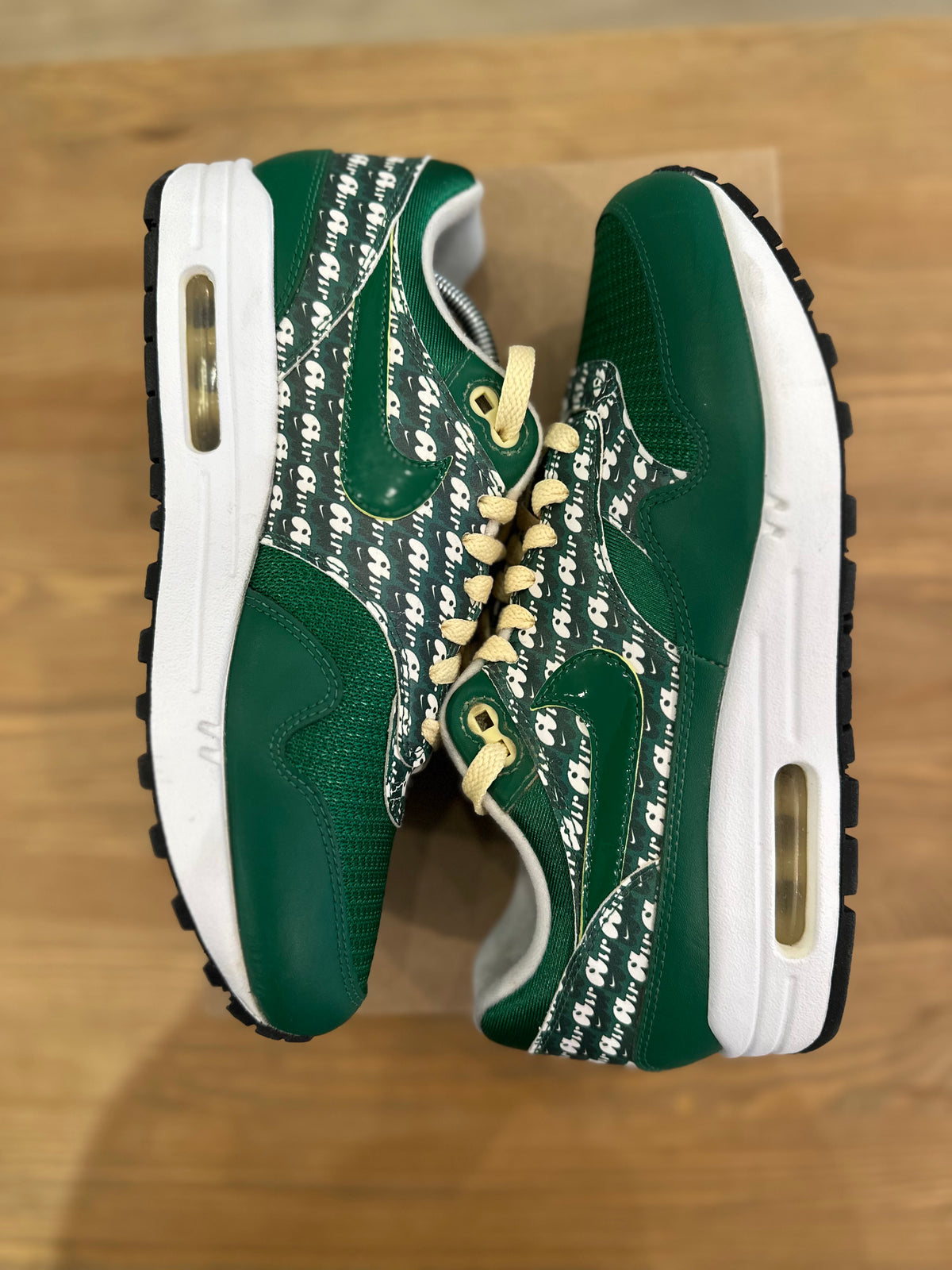 Nike air Max 1 lemonade ( taille 41 )