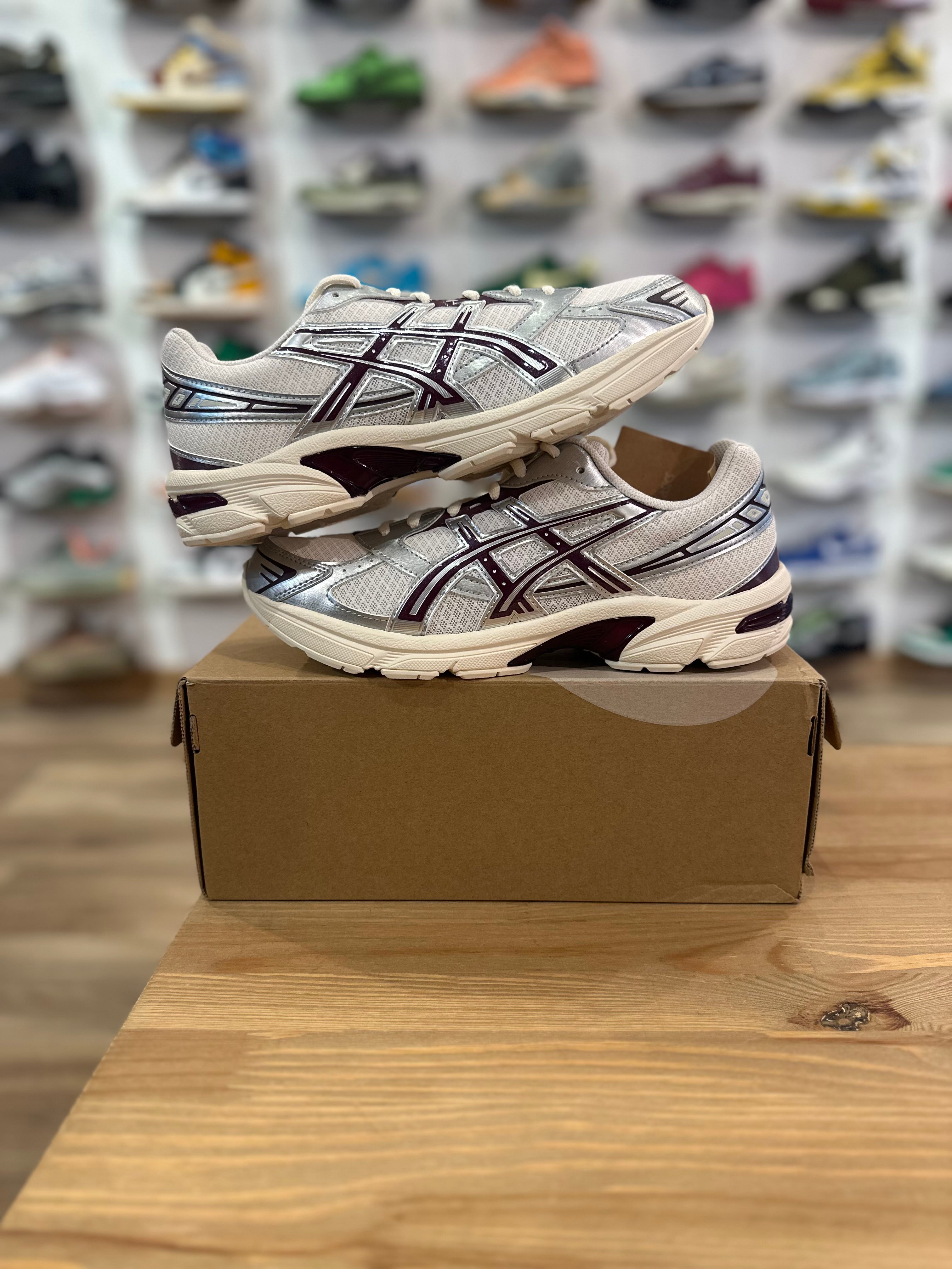 Asics gel 1130 cream beniimo ( taille 46 )