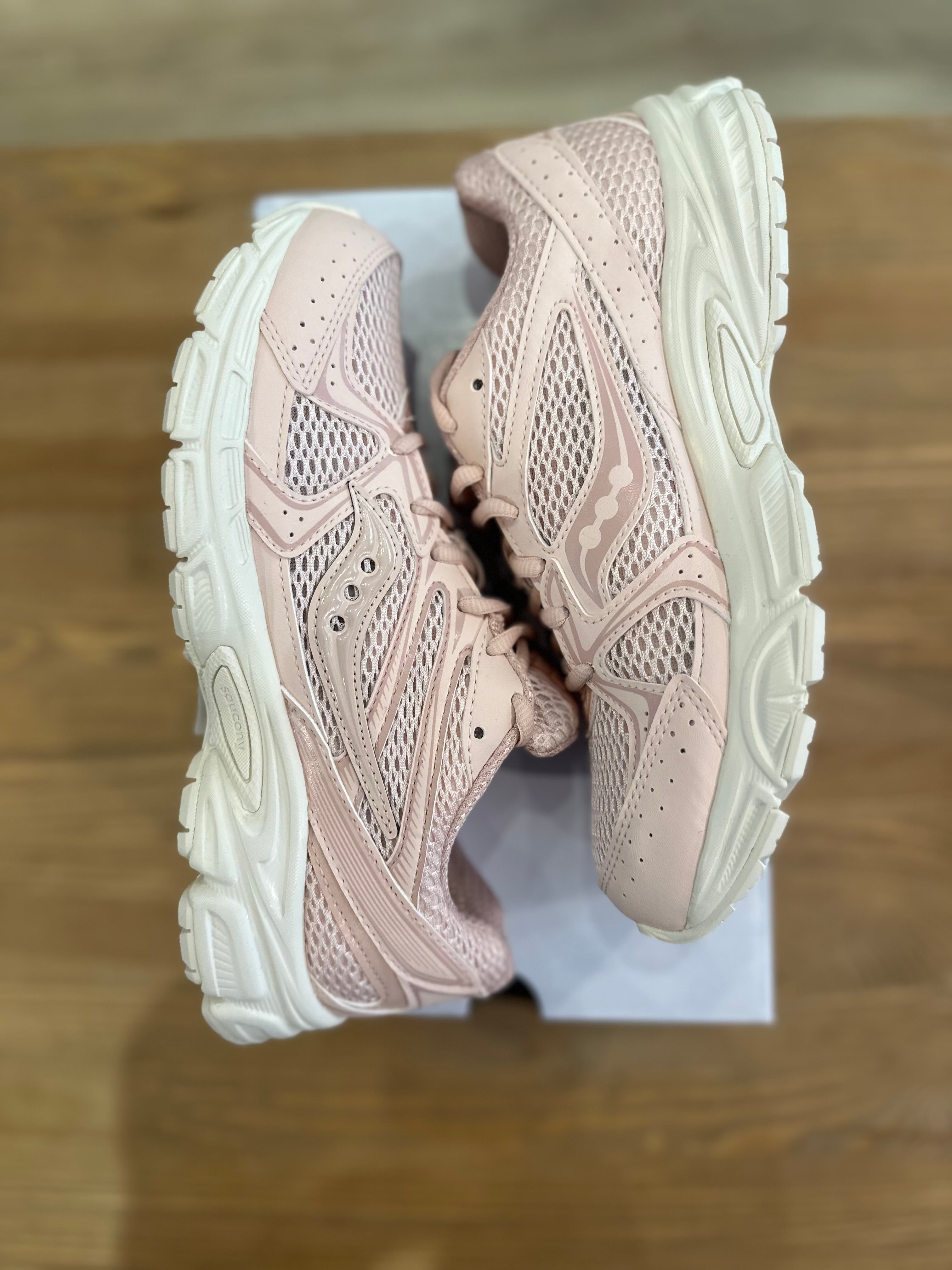 Saucony ride millenium pink cream ( taille 40 )