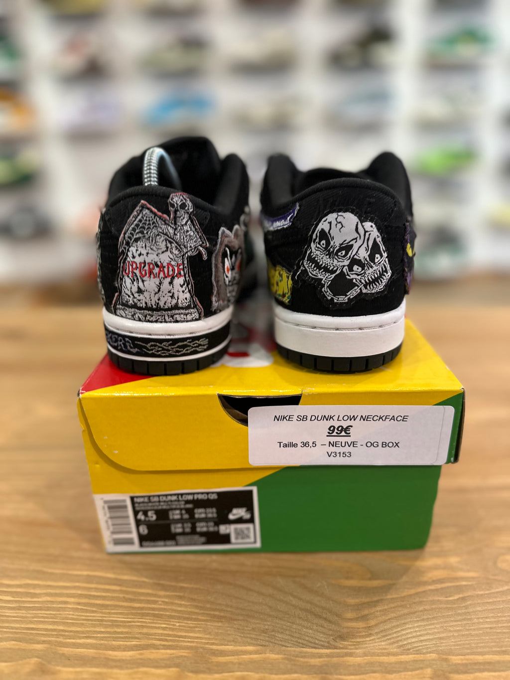 Nike sb dunk low neckface ( taille 36,5 )