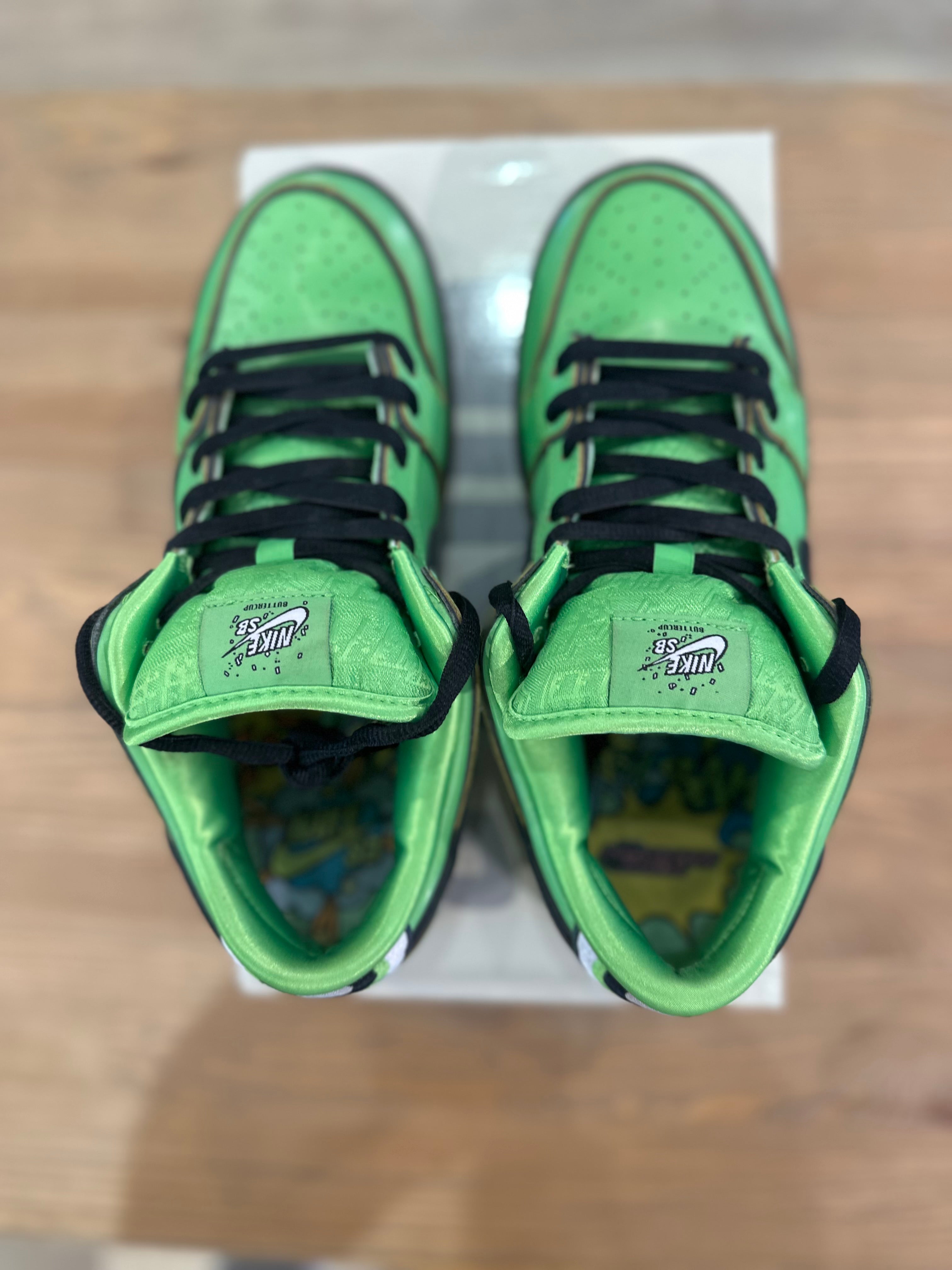Nike sb dunk low powerpuff buttercup ( taille 42 )