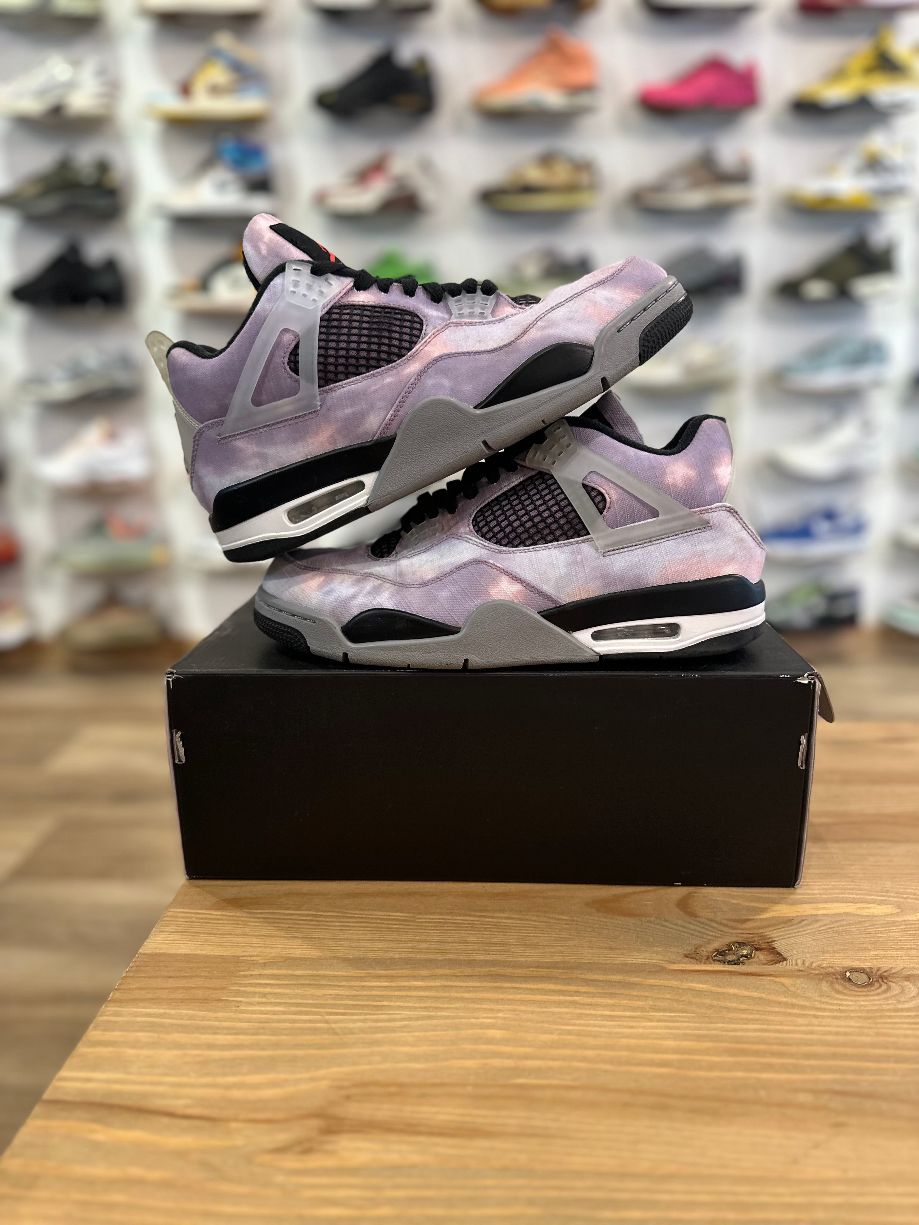 Nike Jordan 4 rétro zen master ( taille 44,5 )
