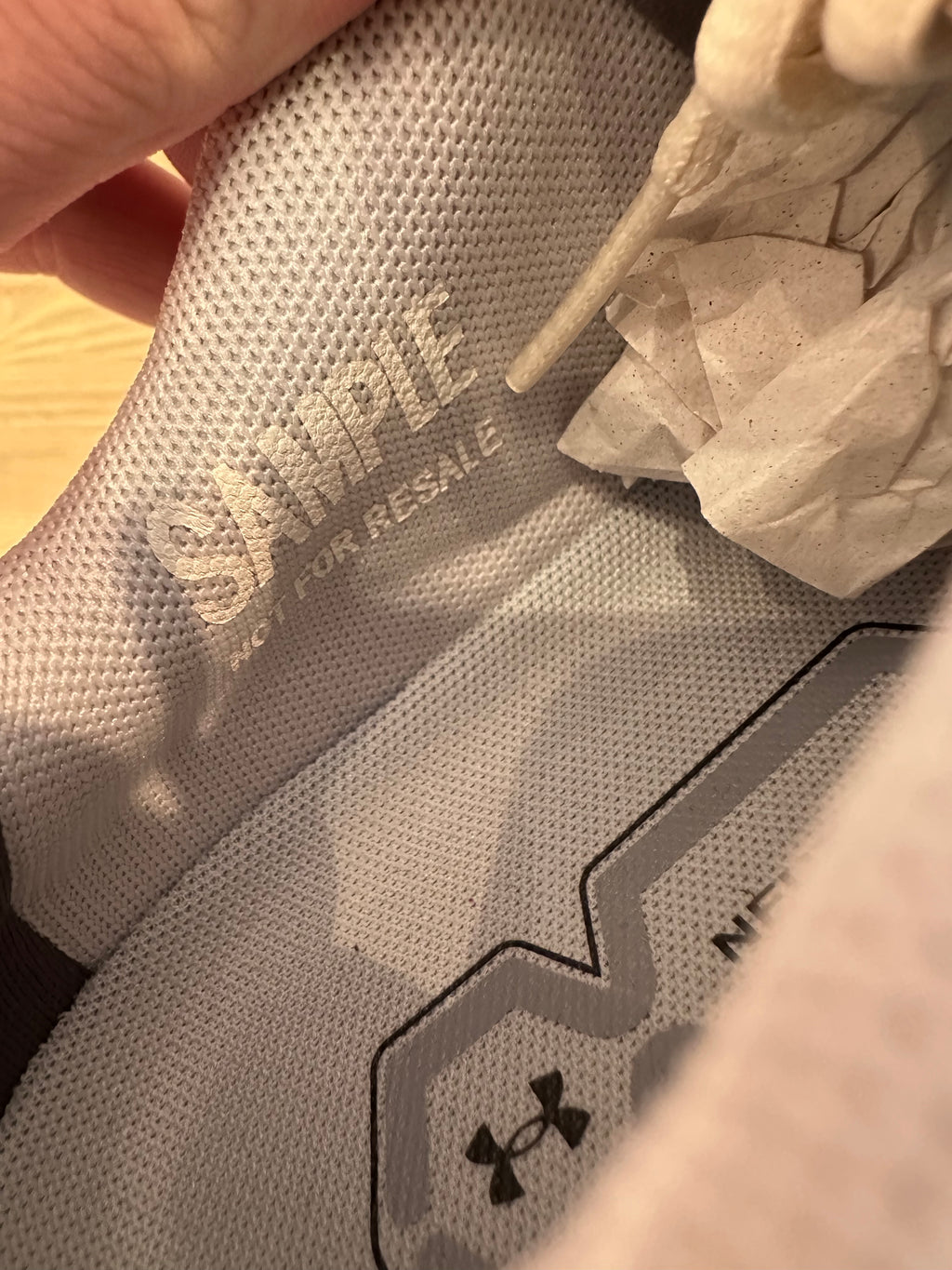 Under armor apparition Steel ( taille 42,5 )