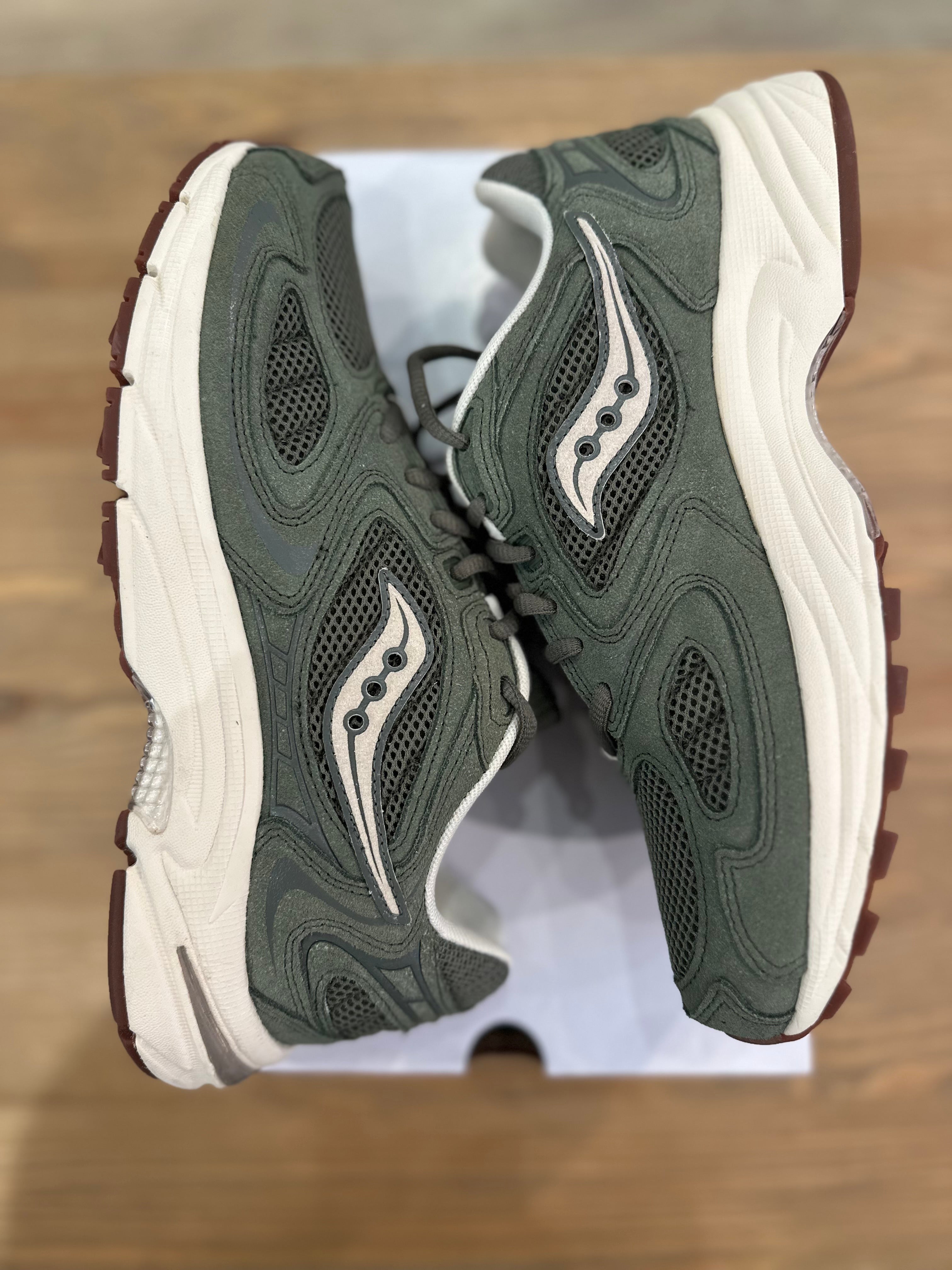 Saucony grid jazz 9 olive ( taille 40,5 )
