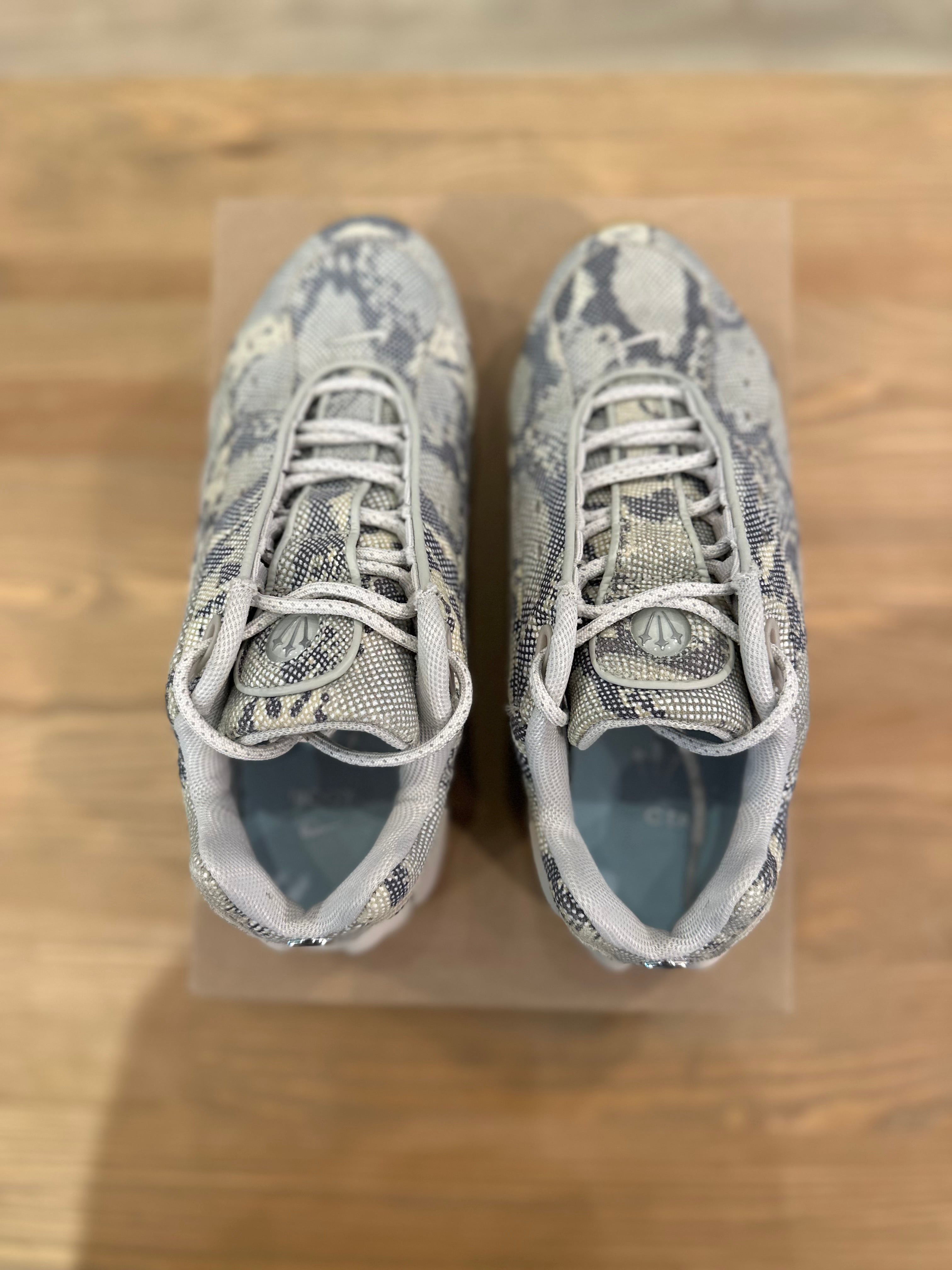 Nike nocta hot step snakeskin ( taille 37,5 )