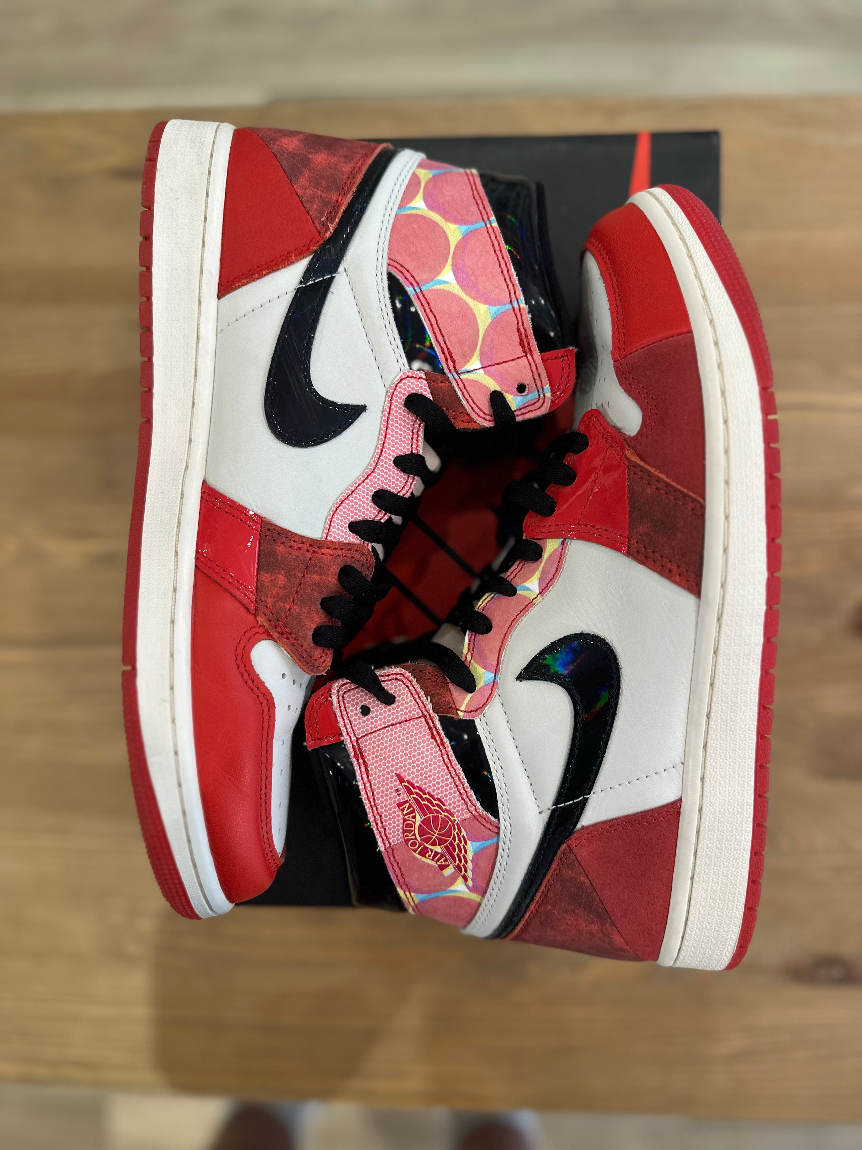 Nike Jordan 1 high spider man across ( taille 44,5 )