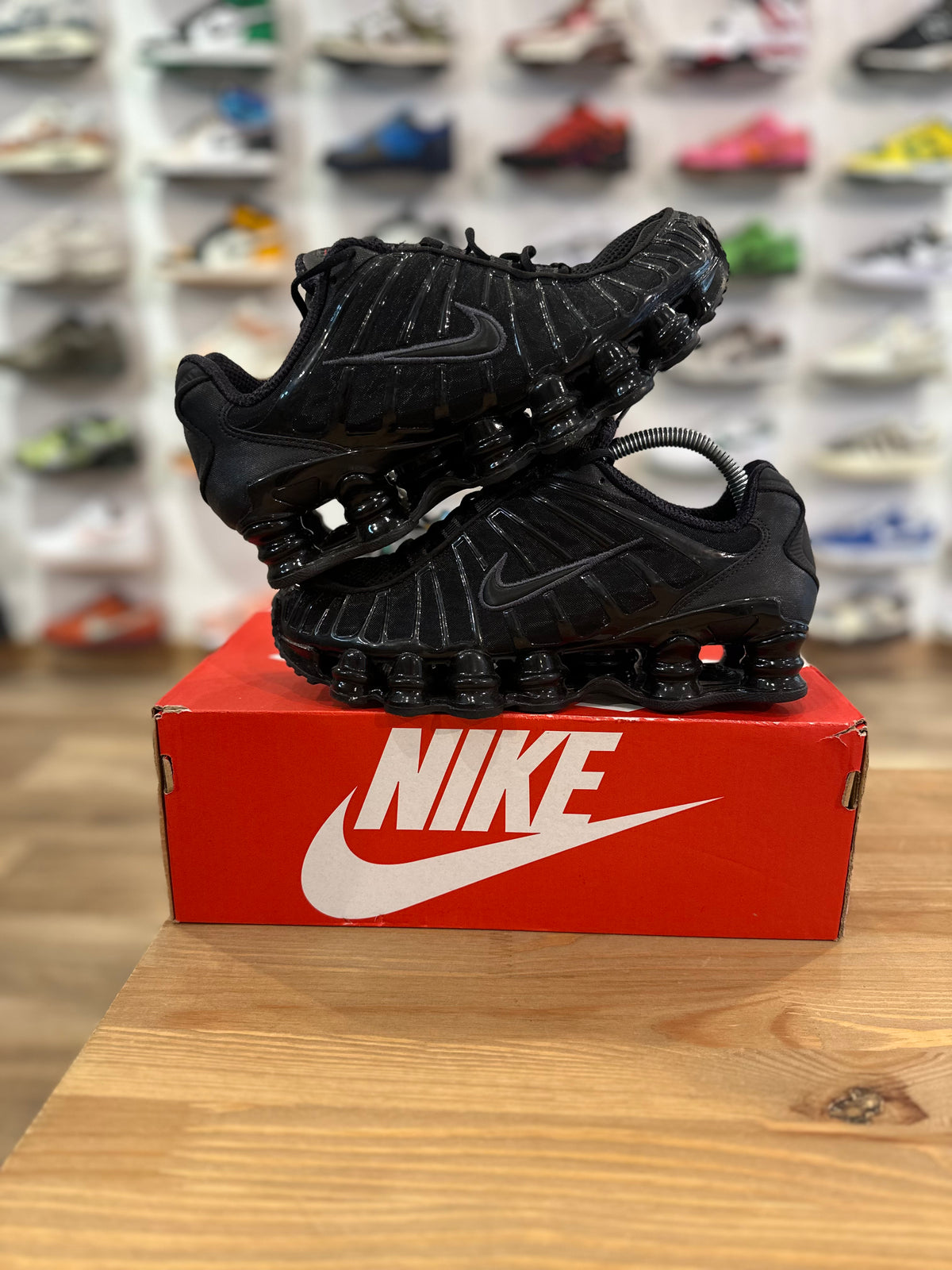 Nike shox tl black ( taille 39 )
