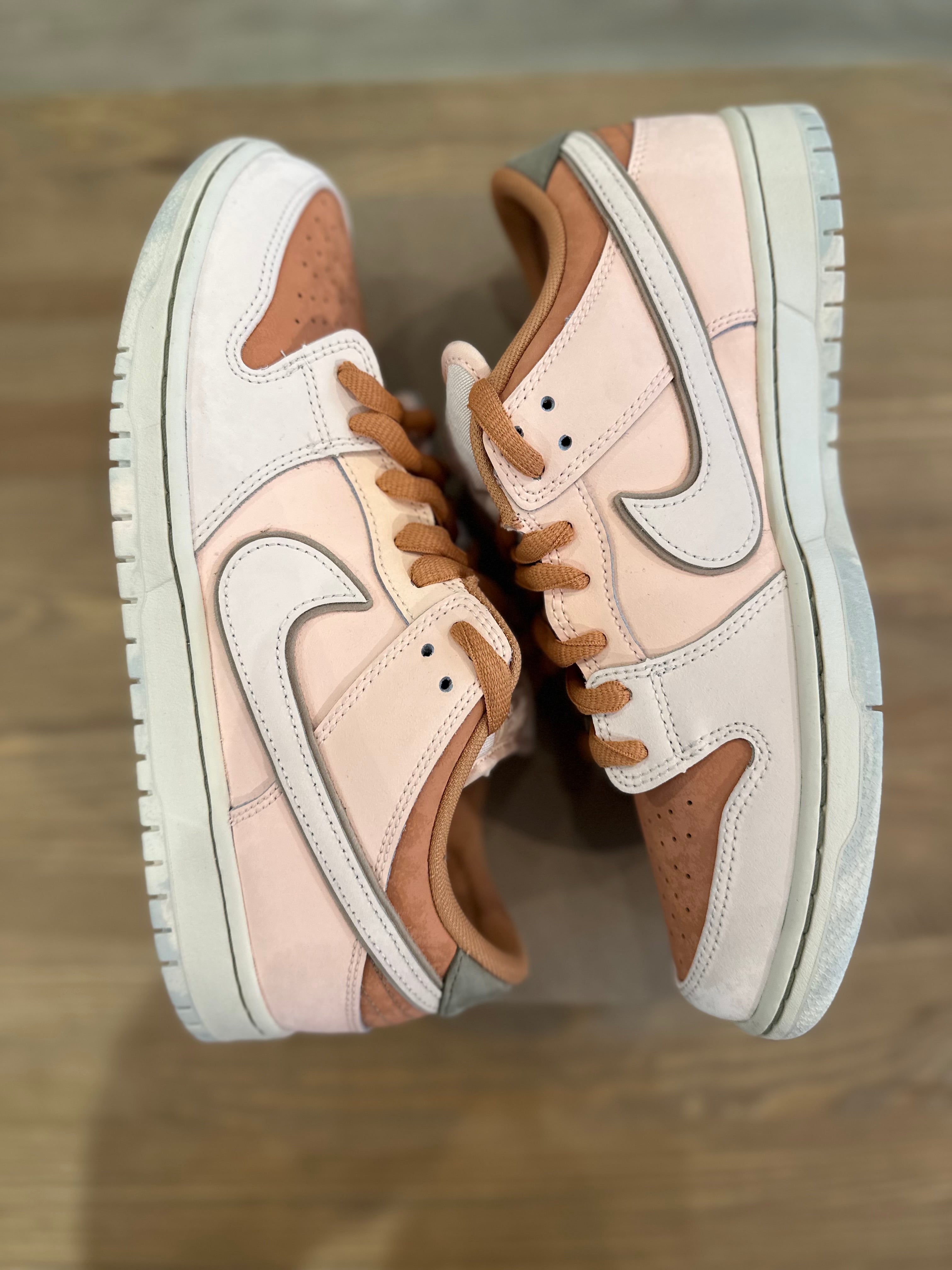 Nike sb dunk low Trocadéro gardens ( taille 44 )