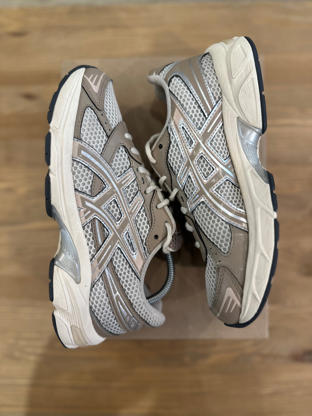 Asics gel 1130 cream ( taille 39 )